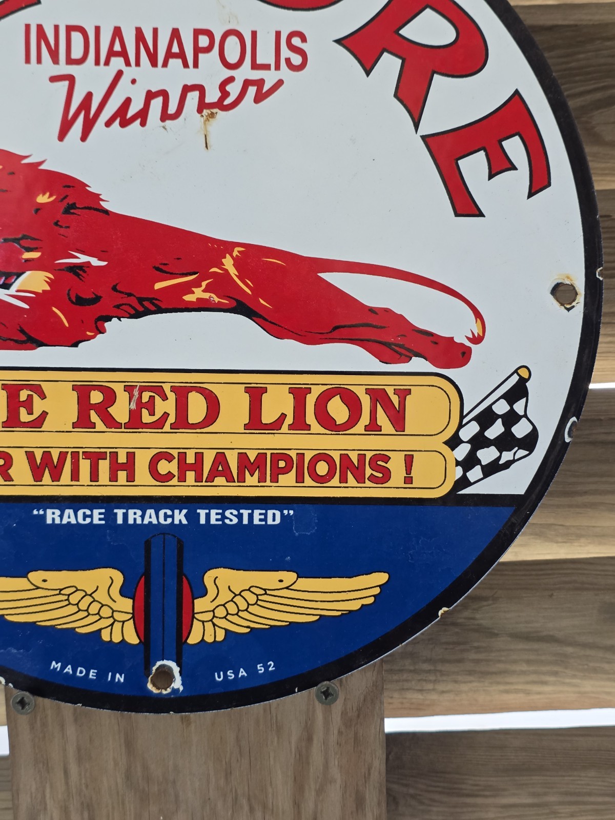 VINTAGE GILMORE PORCELAIN SIGN – ROAR WITH CHAMPIONS GAS 12″