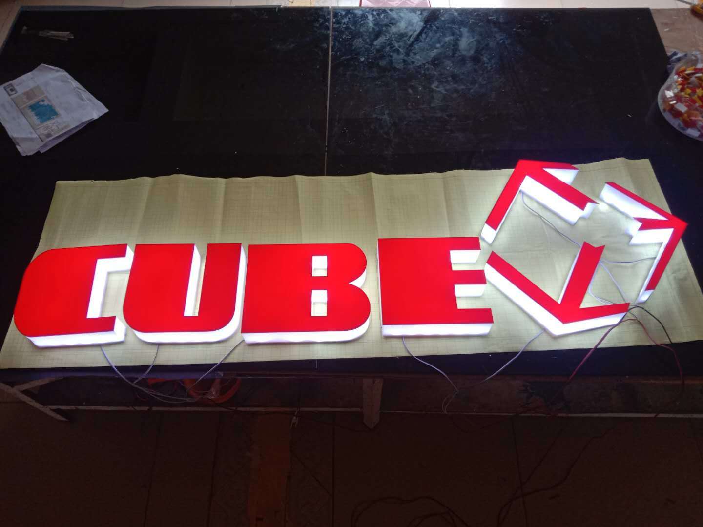 Customized Painted Metal LED Front light Channel letters Outdoor Sign Reverse