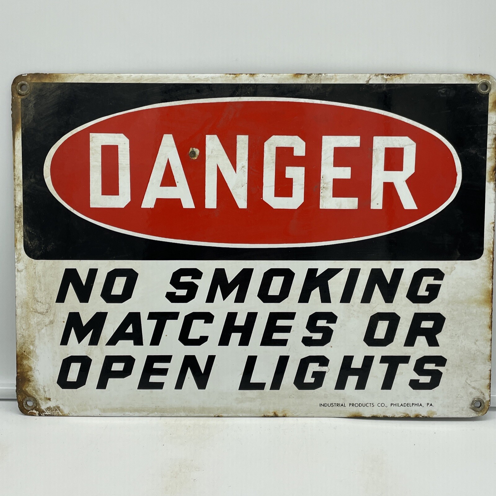 AUTHENTIC & ORIGINAL “DANGER” 14X10 INCH WARNING GAS & OIL PORCELAIN SIGN USA