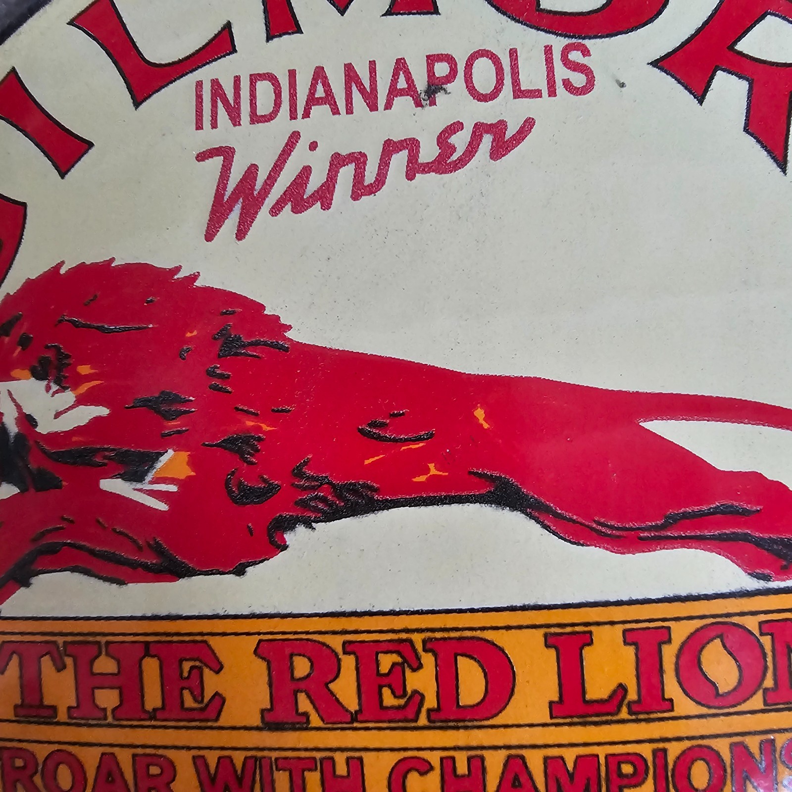 VINTAGE GILMORE RED LION OLD US GASOLINE OIL GAS PUMP ENAMEL PORCELAIN SIGN