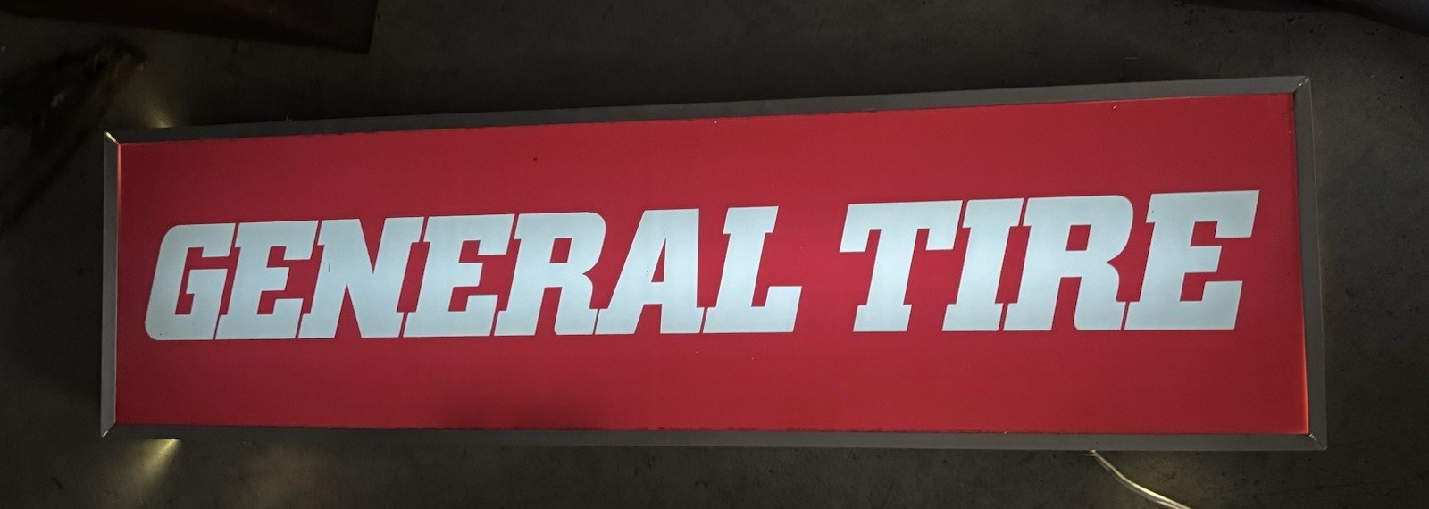 General Tire Hanging Dealer Lighted Sign Double Sided Works!