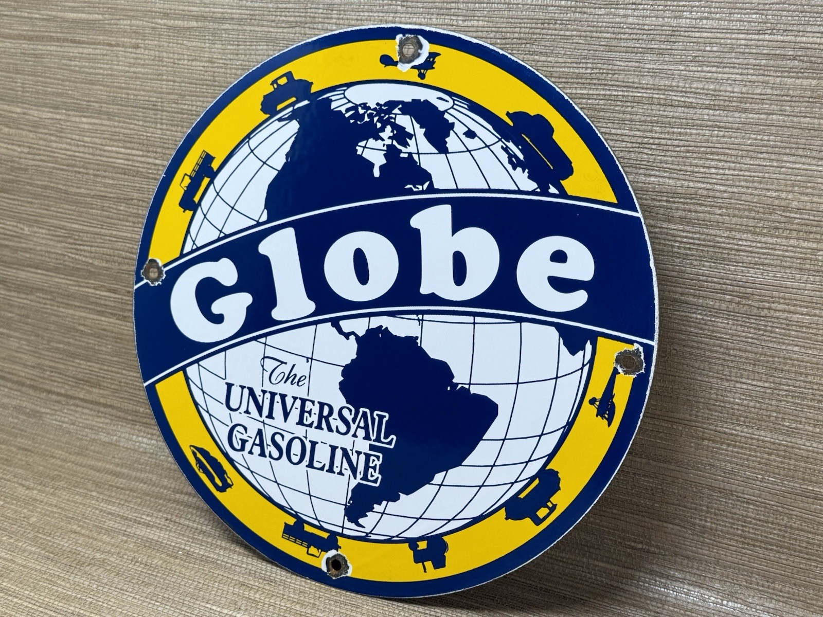 VINTAGE GLOBE GASOLINE PORCELAIN SIGN SERVICE STATION UNIVERSAL OIL GAS