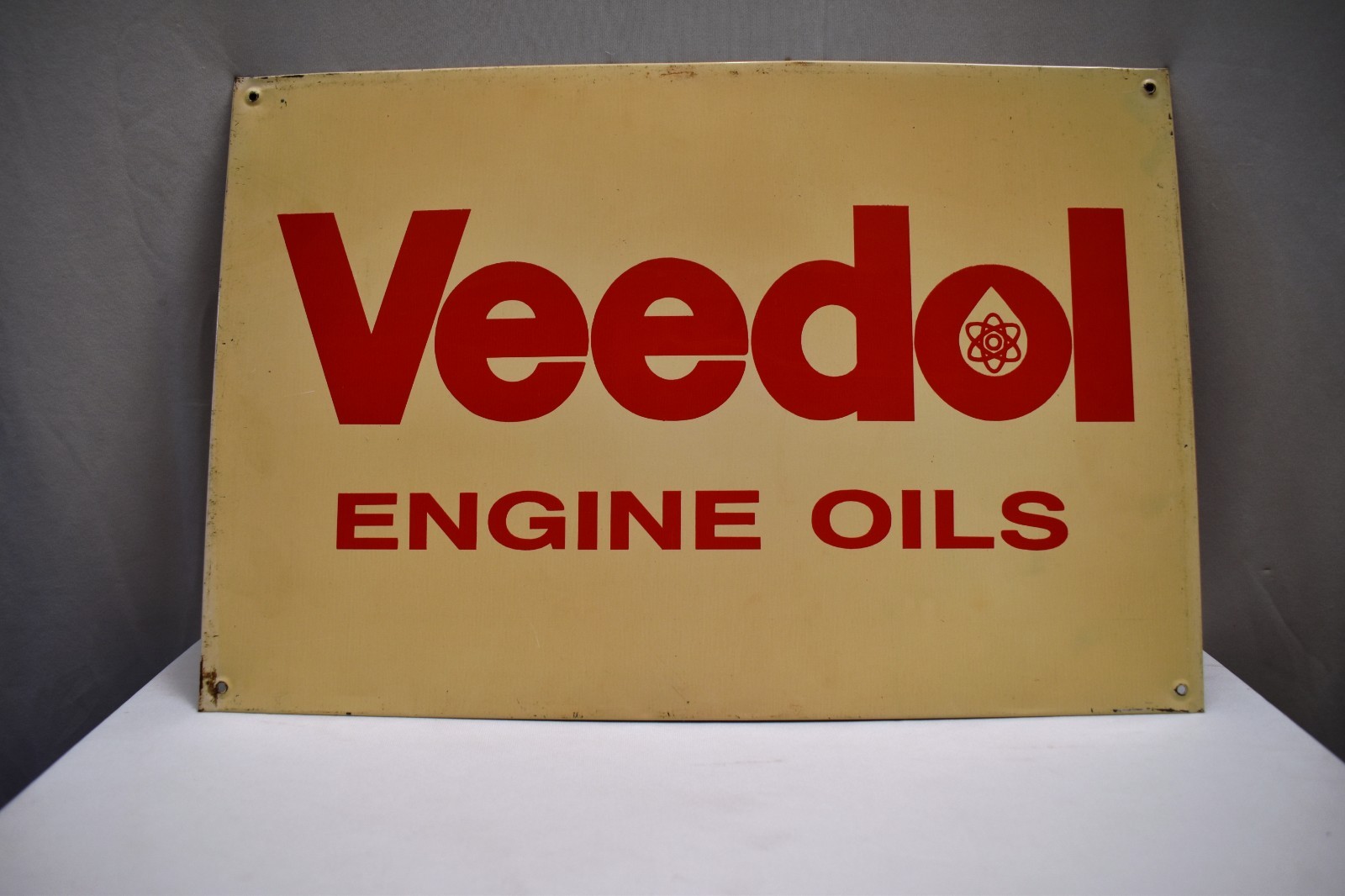Indian Veedol Engine Oil Vintage Tin Sign 1960s Garage Wall Petroliana 15×10″ R2