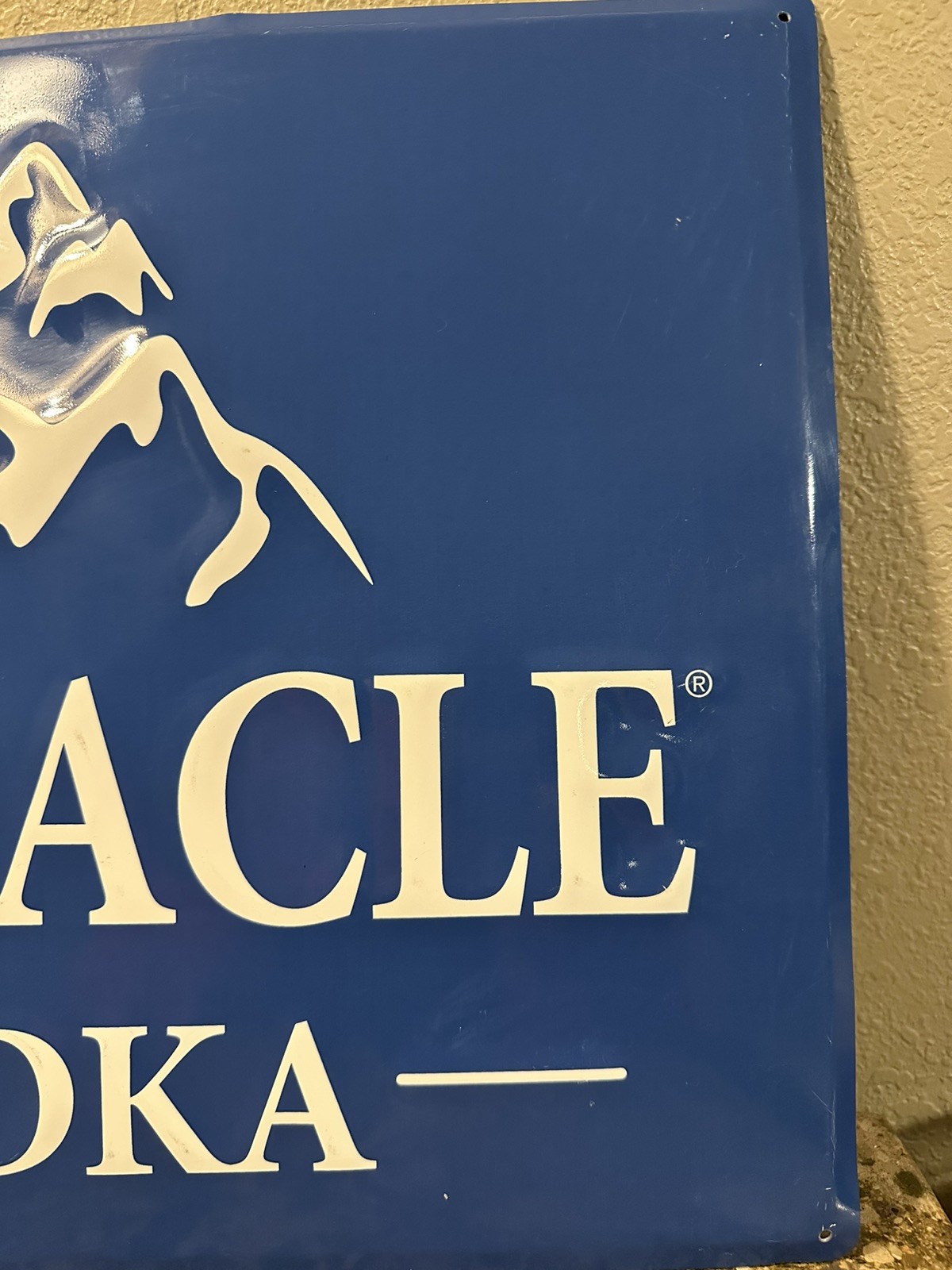 Pinnacle Vodka Blue White Sign 17.5″x 13.5″ Embossed Bar Man Cave Garage