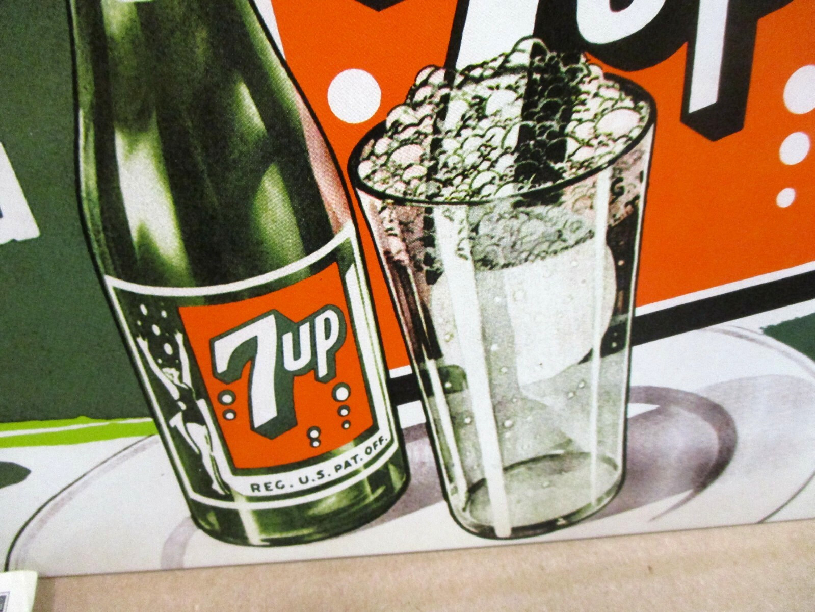 7 UP – SEVEN UP FLOAT -Swimsuit Girl Old GLASS BOTTLE – OLD TIN SIGN Date- 2001