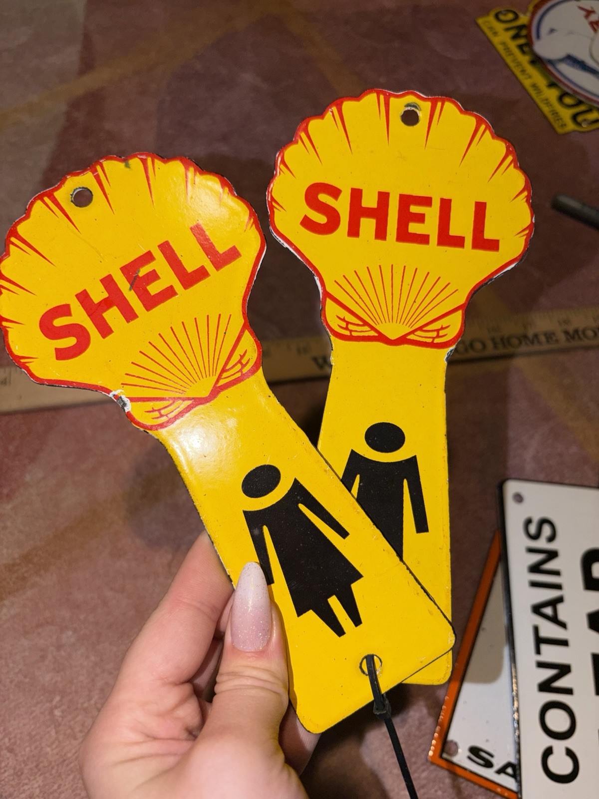 Porcelain Shell Key Tags Sign Figures