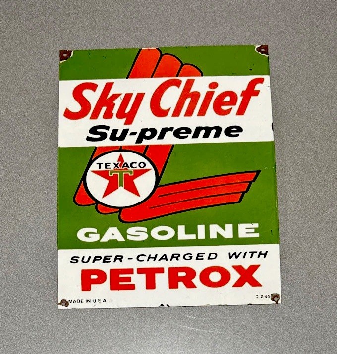 VINTAGE 1965 18” TEXACO SKY CHIEF PORCELAIN SIGN CAR GAS TRUCK OIL MOTORCYCLE