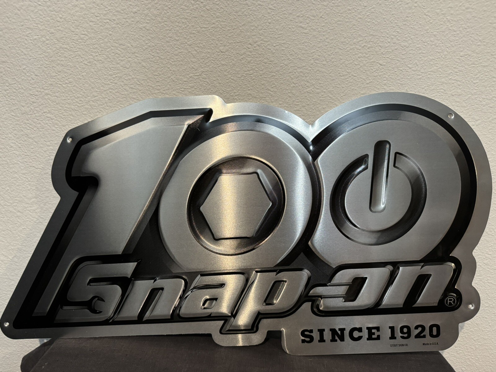 Snap-on Tools 100th Anniversary Metal Sign Collectible – 23”Lx12.5”H
