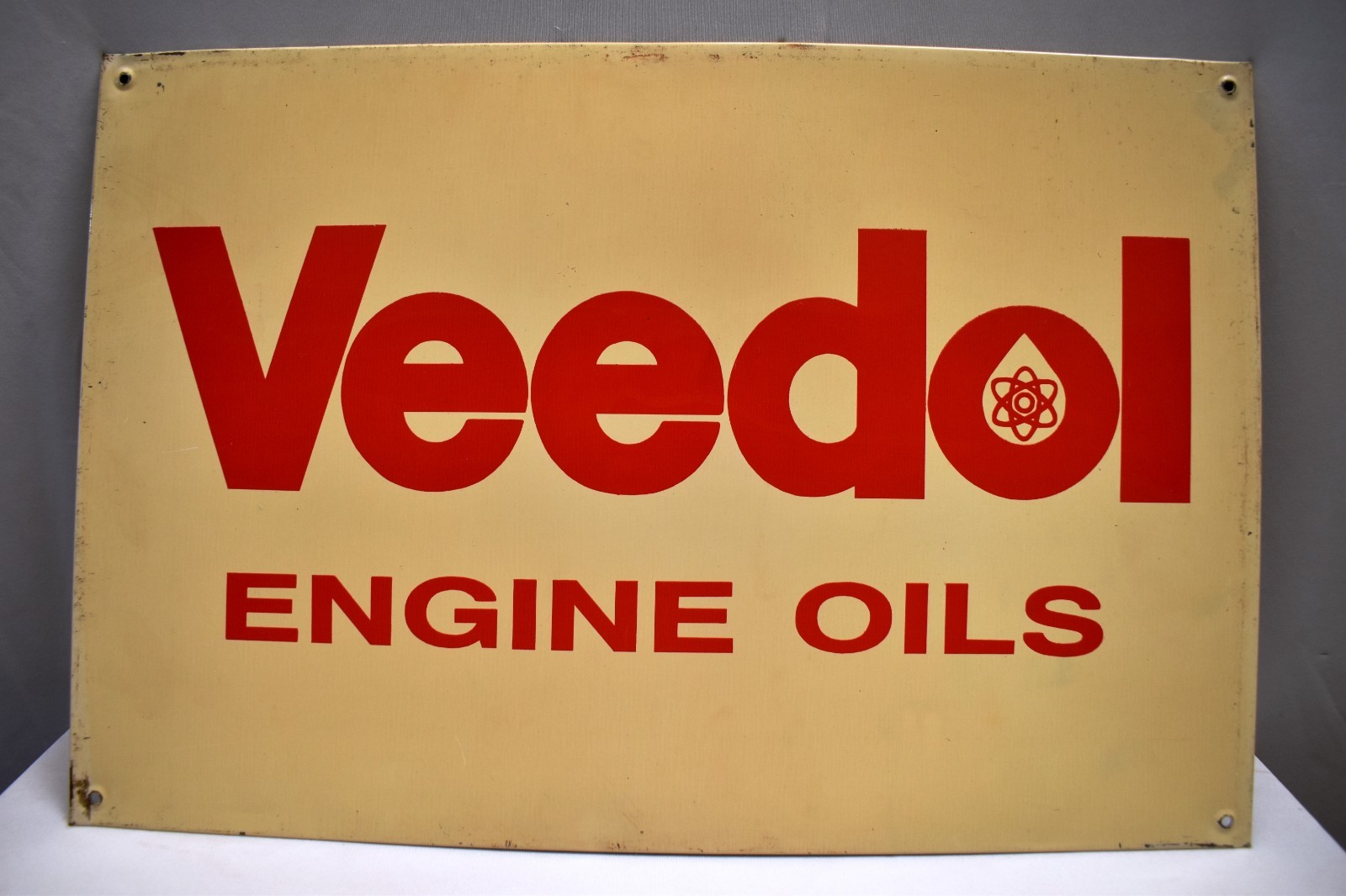 Indian Veedol Engine Oil Vintage Tin Sign 1960s Garage Wall Petroliana 15×10″ R2