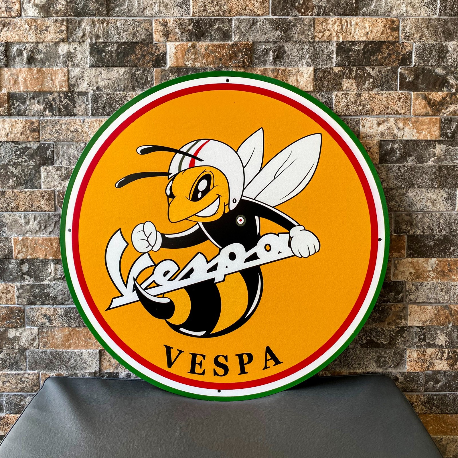 Vespa Racing Bee – Scooter Heavy Metal Sign – (XL – 19.7” / 50 cm)