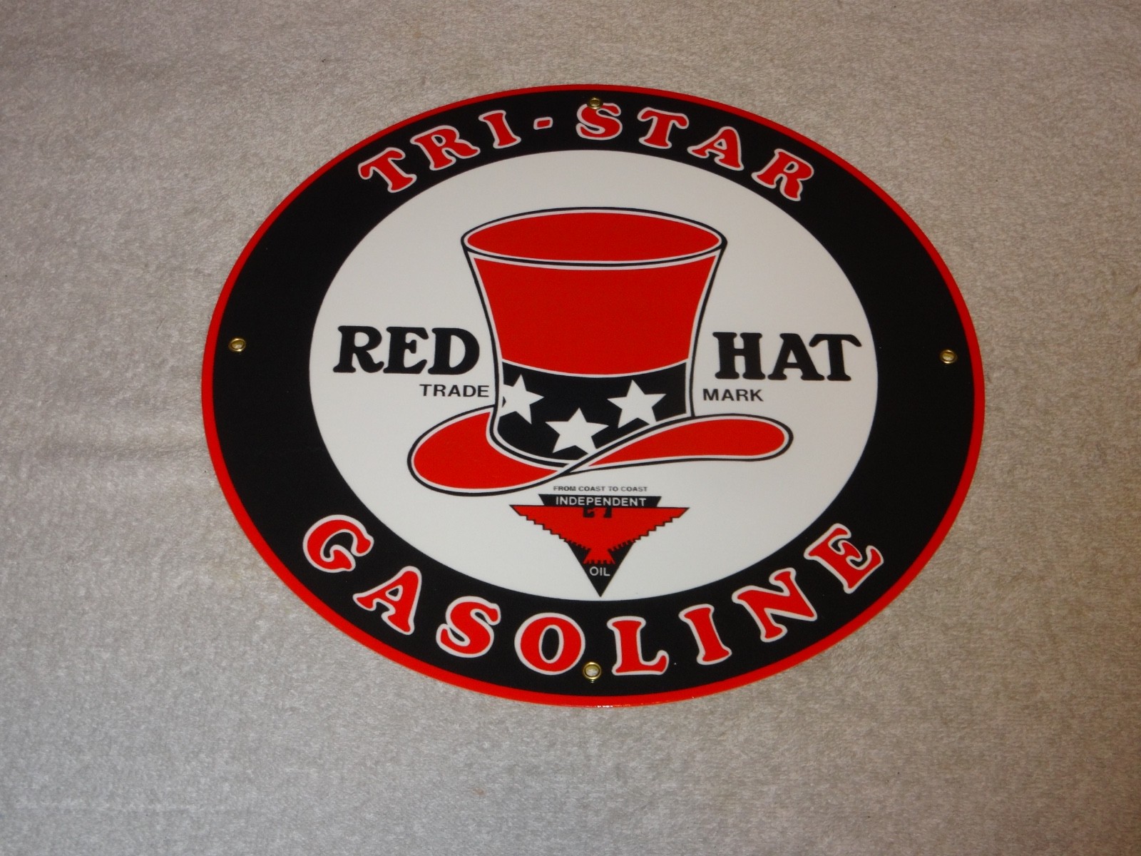 VINTAGE RED HAT TRI-STAR⛽️ GASOLINE 11 3/4″ PORCELAIN METAL INDEPENDENT OIL SIGN