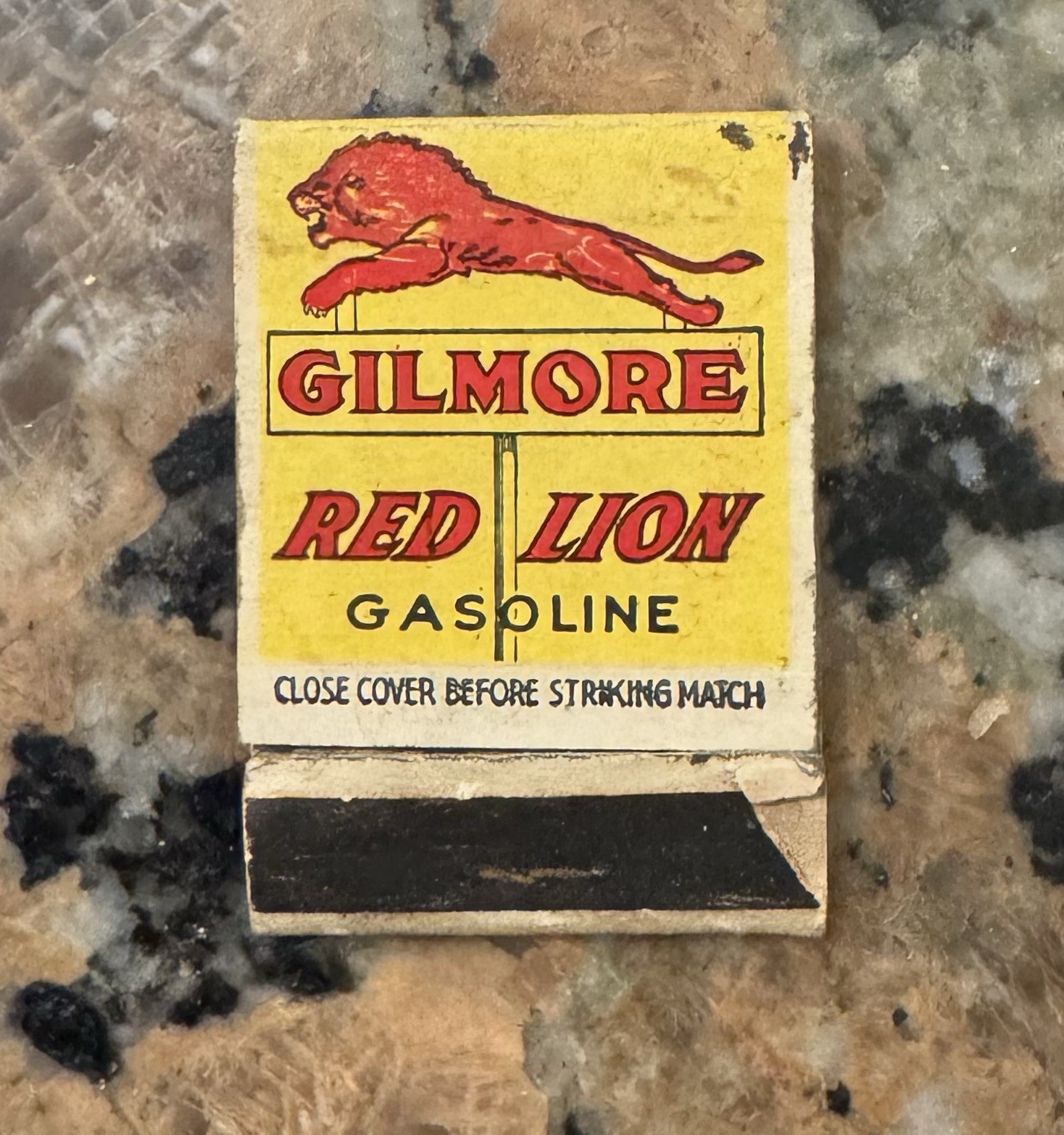Scarce 1940 Gilmore Red Lion Gas Match Cover