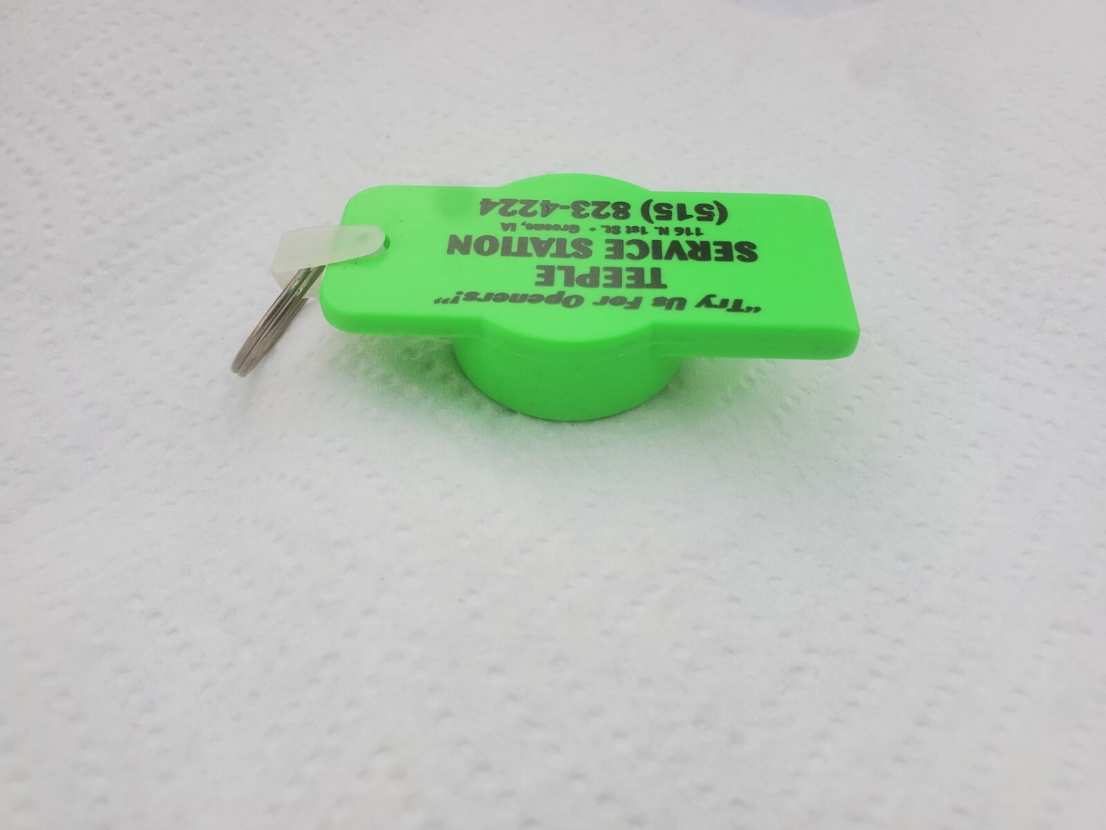 Green Plastic Keychain Bottle Opener Teeple Service Station Greene Iowa Gas Oil