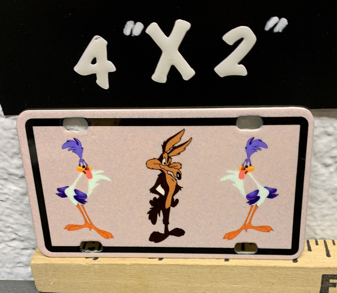 Wylie The Coyote & The Roadrunner Bicycle Plate Metal Sign Cartoon Character Gas