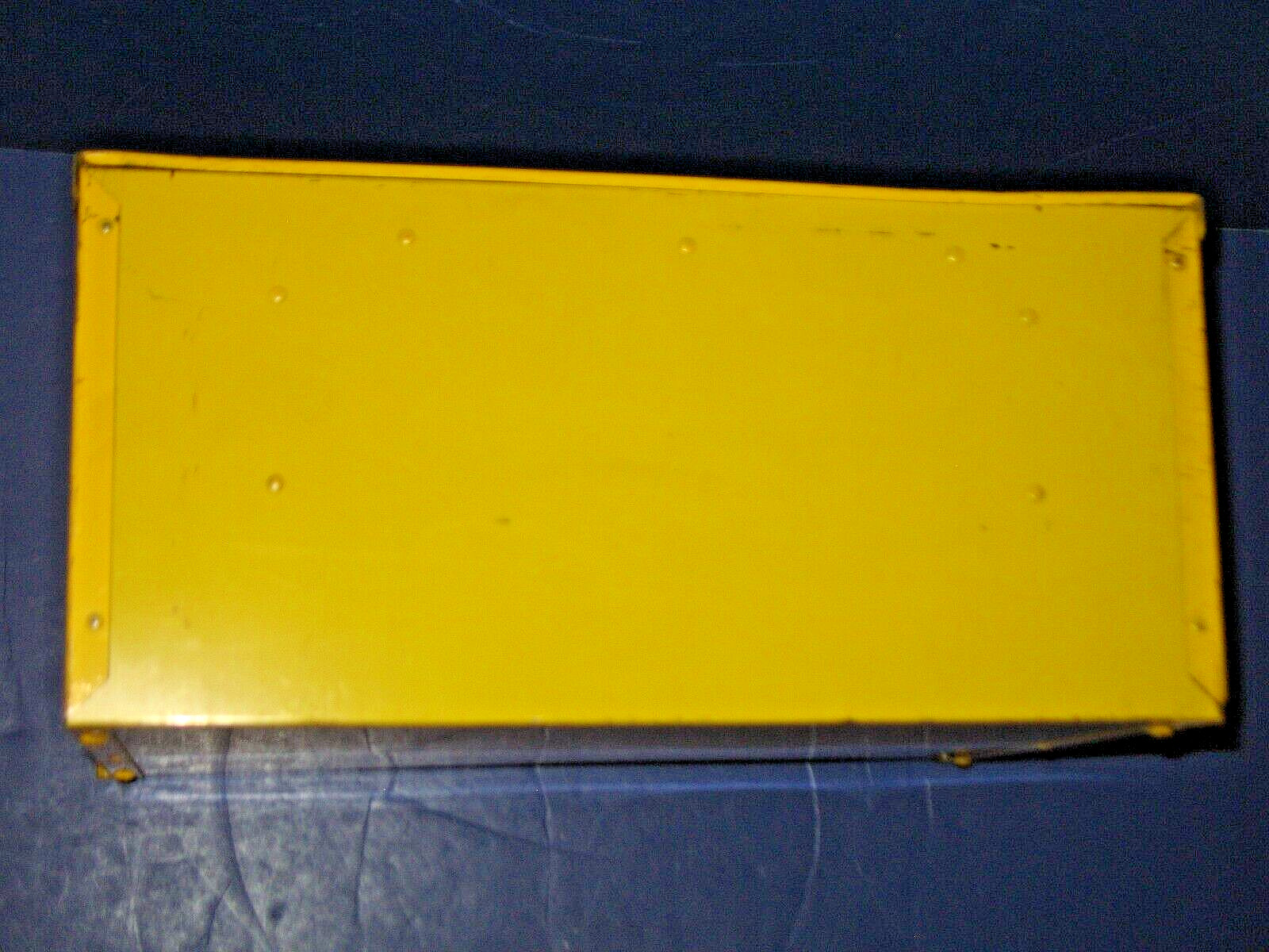 WEATHERHEAD – VINTAGE 20 SLOT + 2 COMPARTMENT ADVERTISING PARTS AUTO GAS OIL