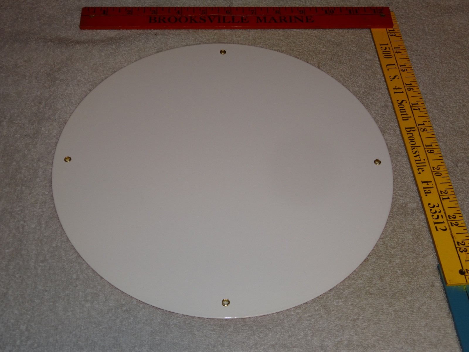 VINTAGE RED HAT TRI-STAR⛽️ GASOLINE 11 3/4″ PORCELAIN METAL INDEPENDENT OIL SIGN