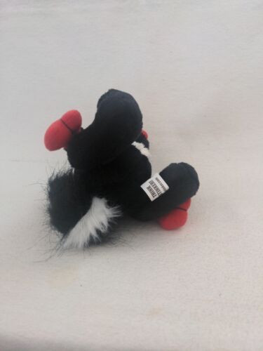 Stinky Cute: Black Stinker Station Boxing Skunk Plush (New, 6″)