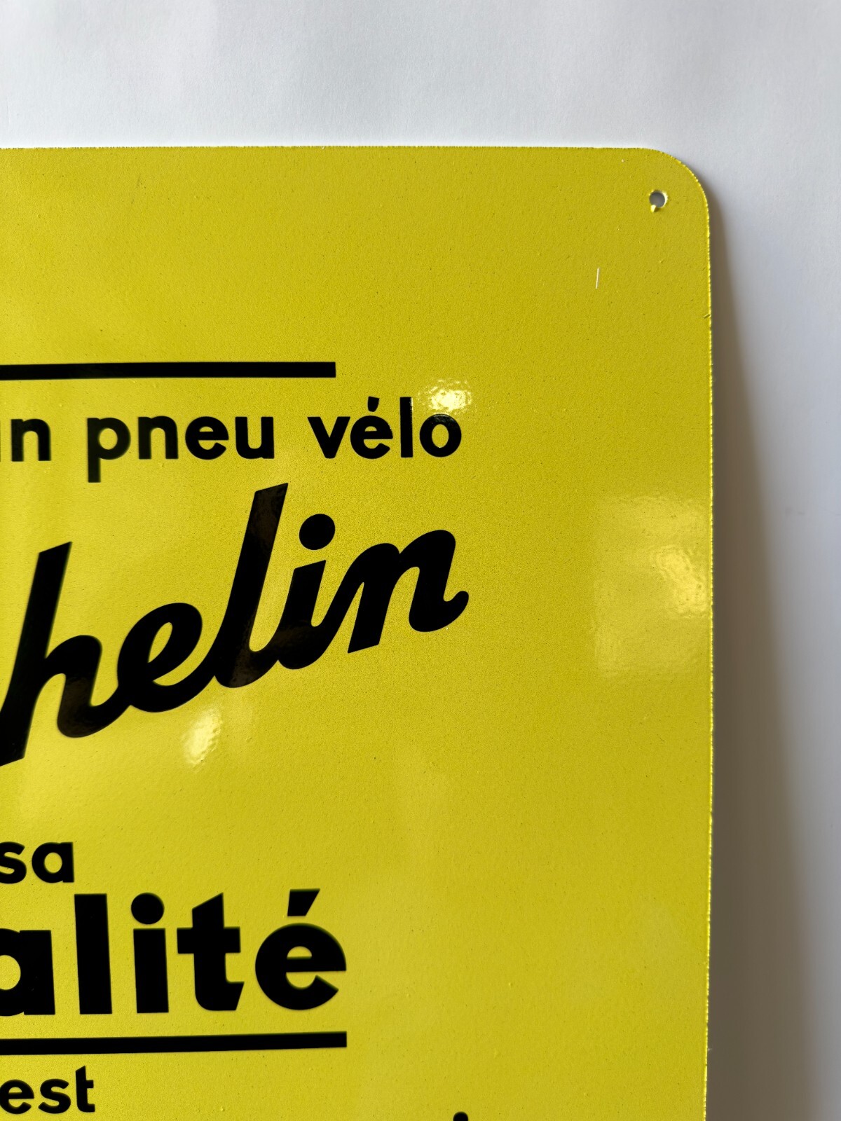 Vintage Michelin Bicycle Tire French Bibendum Metal Sign – 24″x16″ (60×40 cm)