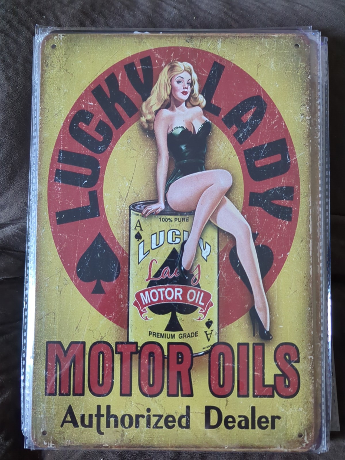 Round Lucky Motor Oils Sign 8 X 11 Wall Art Decor Garage