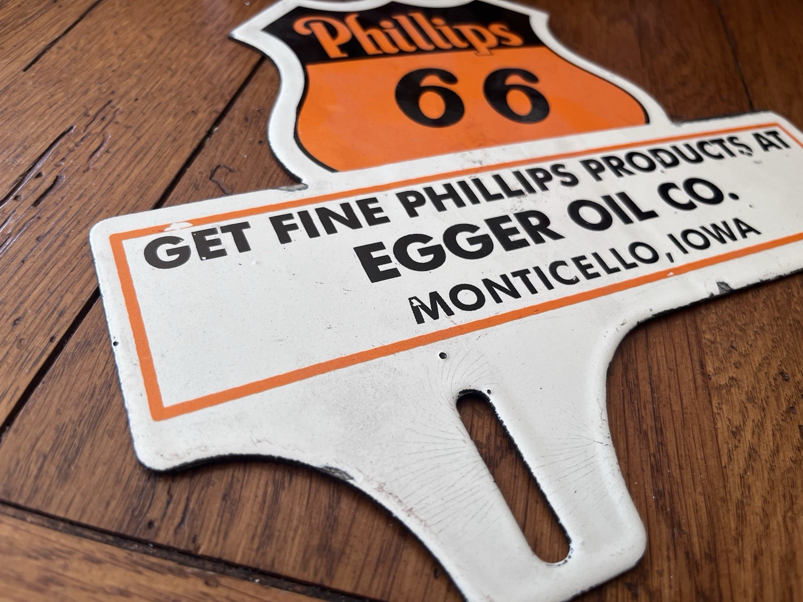 NICE PHILLIPS BIG 66 TOPPER EGGER OIL CO. IOWA PORCELAIN SIGN
