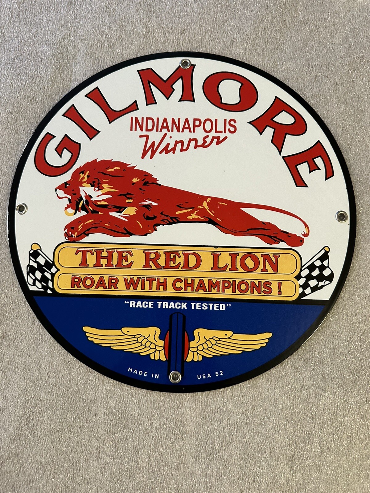 Gilmore “The Red Lion”Vintage Porcelain Roar with Champions Gas Oil Sign