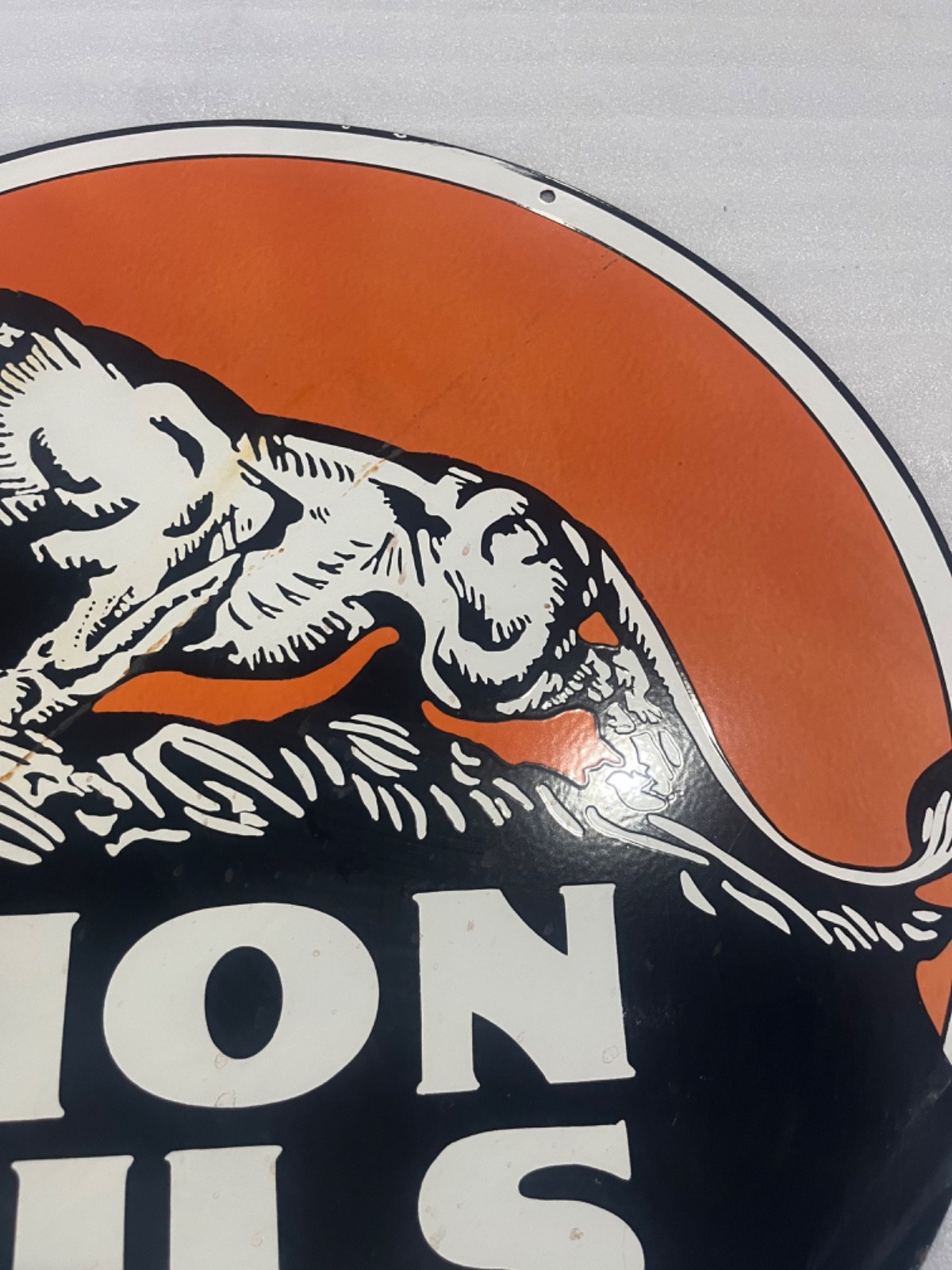 LION OILS & GAS PORCELAIN ENAMEL SIGN 30″ DSP.