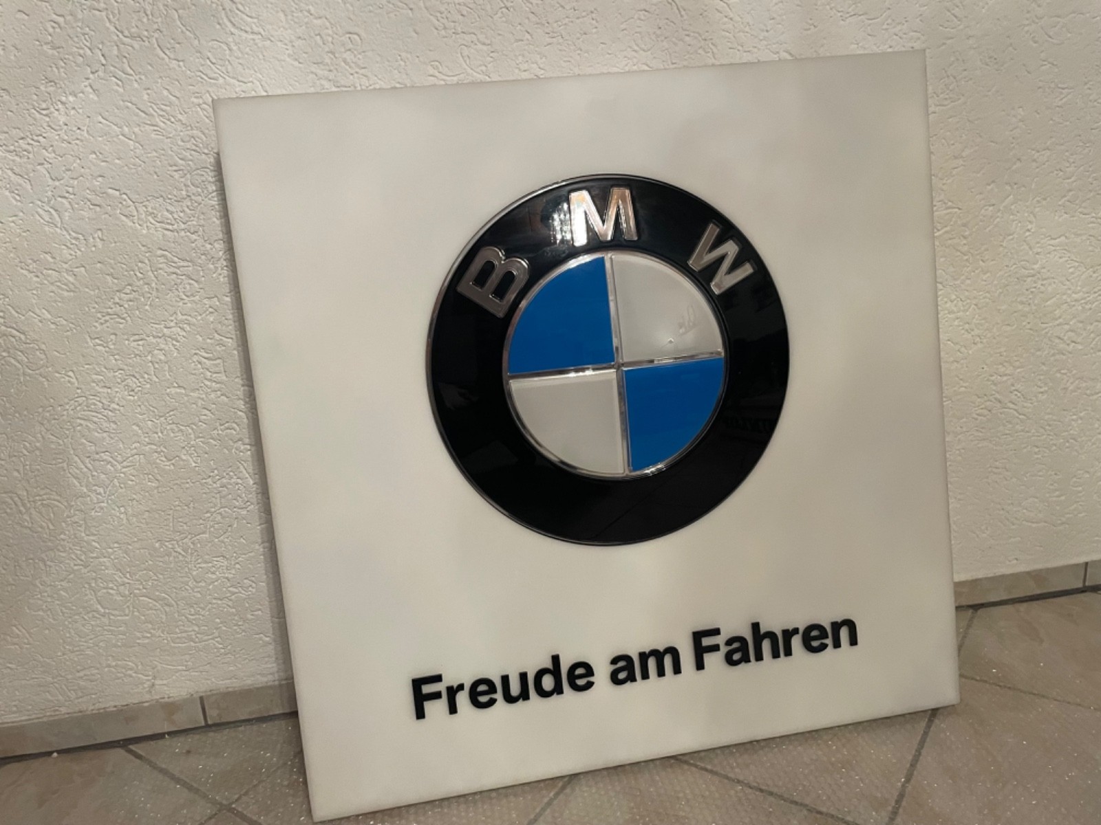 BMW Illuminated Sign – “Freude am Fahren” – Dealership Lightbox – 2000s