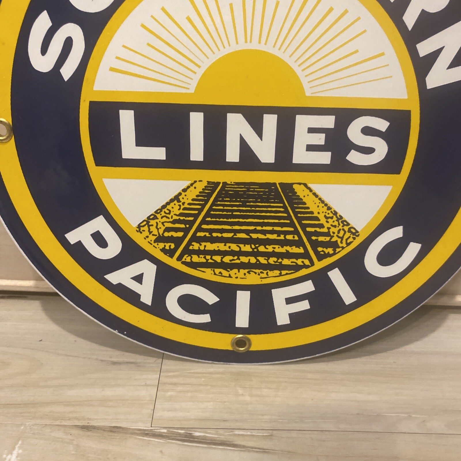 VINTAGE SOUTHERN PACIFIC RAILWAY PORCELAIN SIGN RAILROAD TRAIN STATION GAS OIL