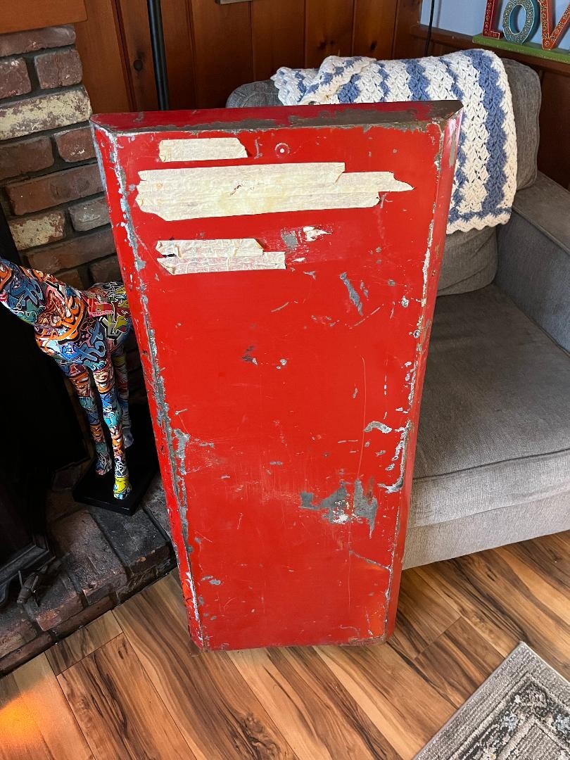 Vintage Seloil Service Station Oil Can Cabinet Door