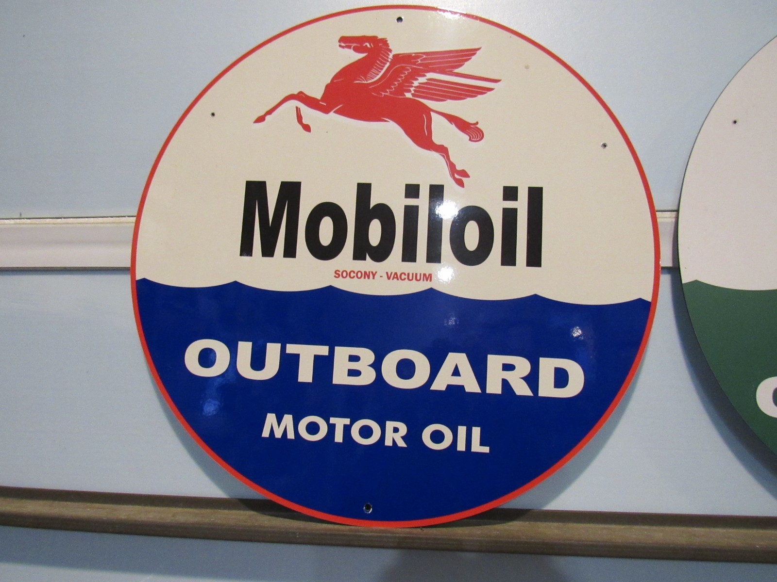 VINTAGE STYLE USED MOBIL OIL & SINCLAIR OUTBOARD MOTOR OIL SIGNS 23” DIAMETER
