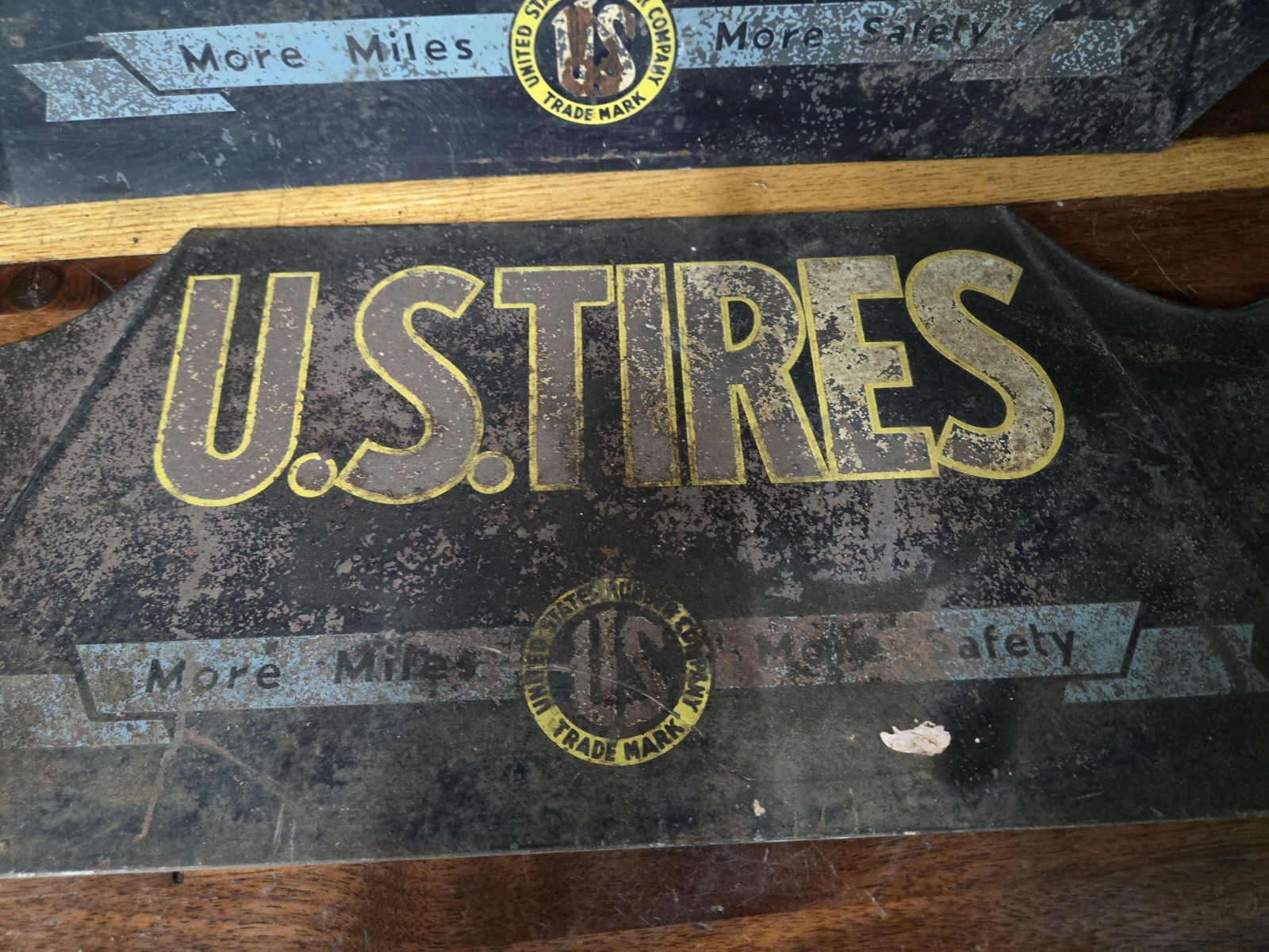 RARE Vintage U.S. TIRES Service Station Advertising Tire Display Stand Sign NOS?