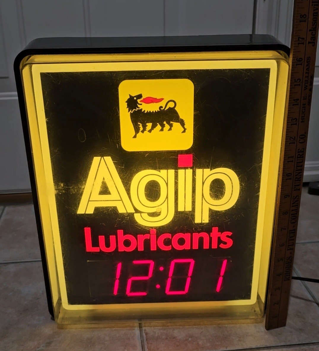 Rare AGIP Motor Oil Clock Sign Light Ferrari Exotic Lubricant ENI Italian Gas