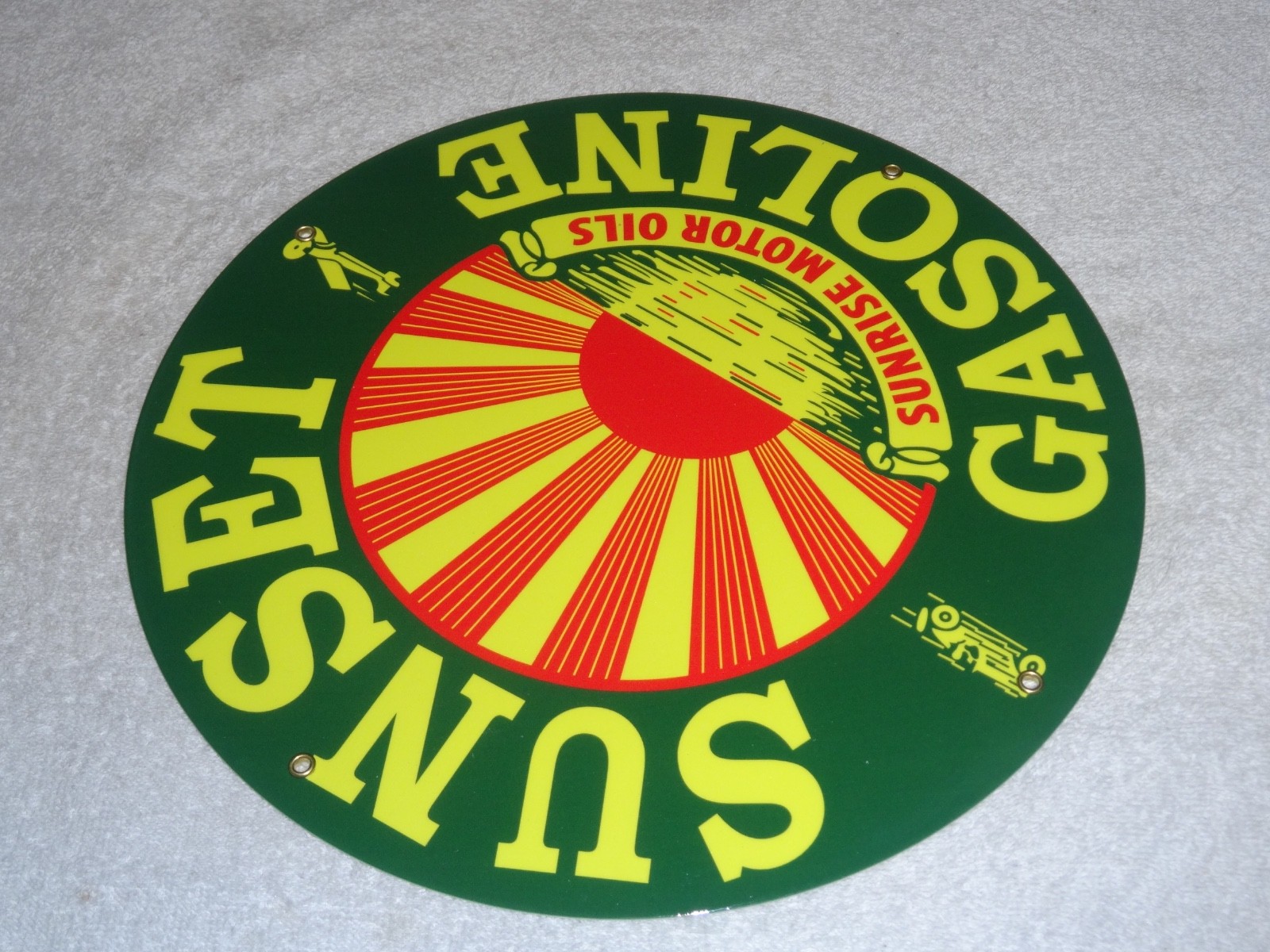 VINTAGE SUNRISE MOTOR OILS SUNSET GASOLINE 11 3/4″ PORCELAIN METAL AIRPLANE SIGN