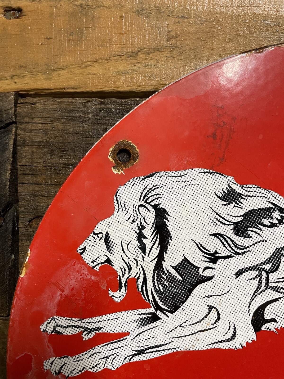 VINTAGE LION PORCELAIN SIGN GAS & OIL REPAIR GARAGE MECHANIC ADVERTISING LUBE