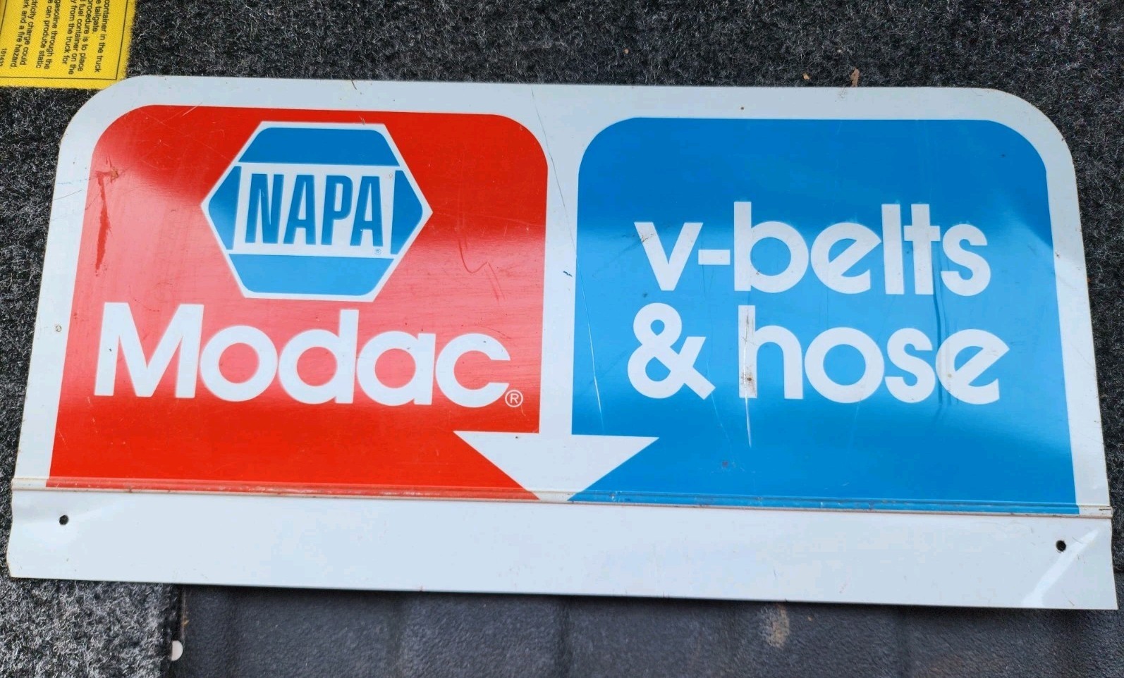 ORGINAL VINTAGE NAPA MODAC BELTS & HOSE 13.5″ X 7″ TIN SIGN