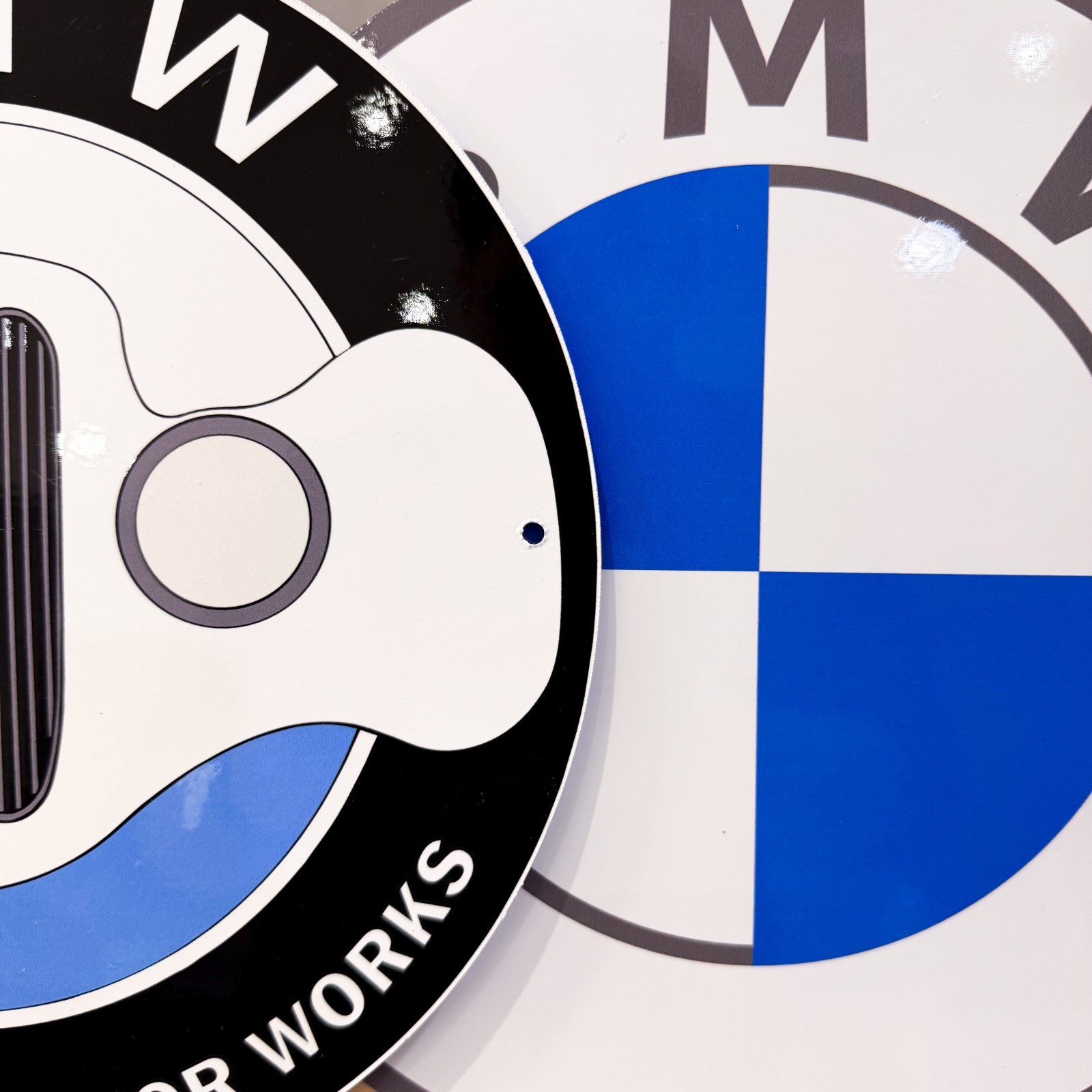 BMW Bavarian Motor Works & Classic Logo Metal Sign Set – 30 cm (11.8”)
