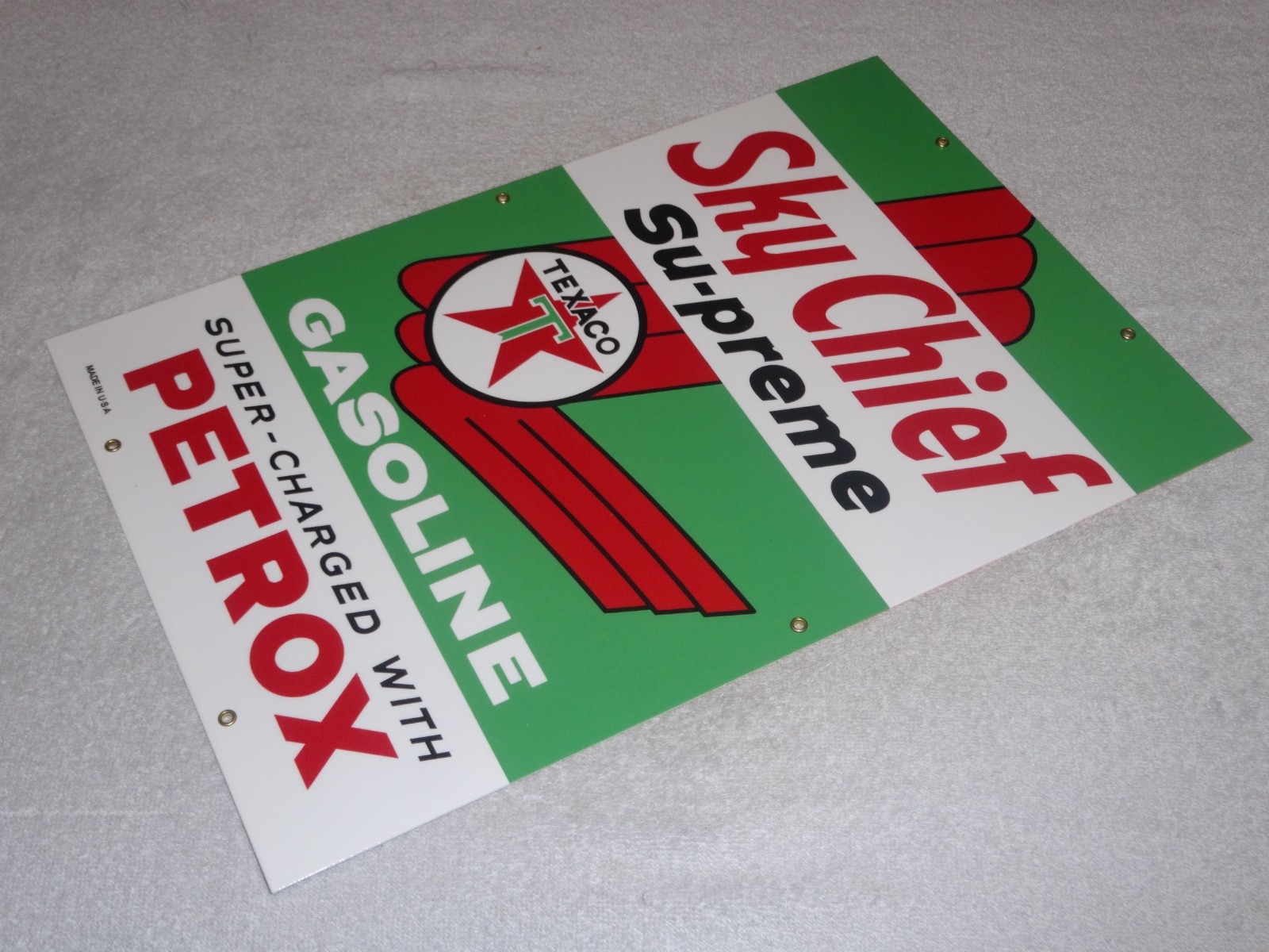 VINTAGE TEXACO SKY CHIEF SUPREME GASOLINE W/ PETROX 18″ PORCELAIN METAL OIL SIGN