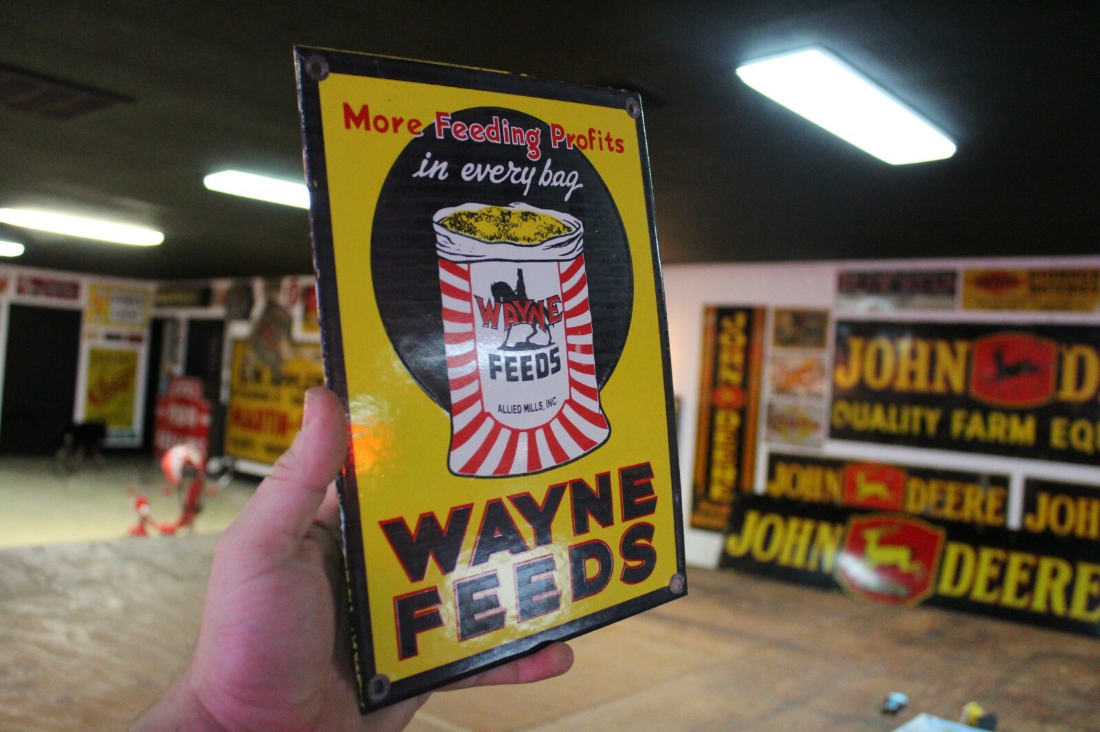 WAYNE FEEDS MORE PROFIT DEALER SEED CORN BARN DAIRY PORCELAIN METAL SIGN GAS