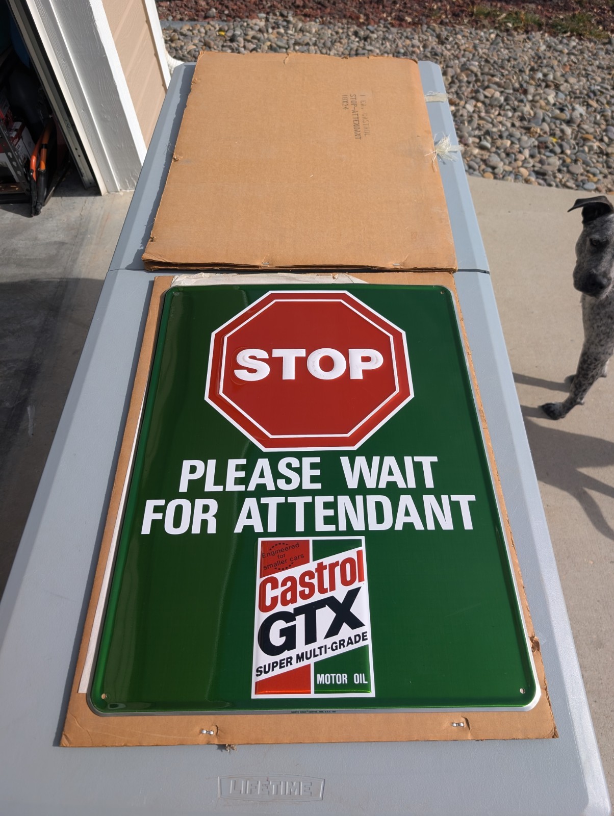 Vintage 1987 Castrol STOP please wait for attendant SIGN NOS ORIGINAL PACKAGING