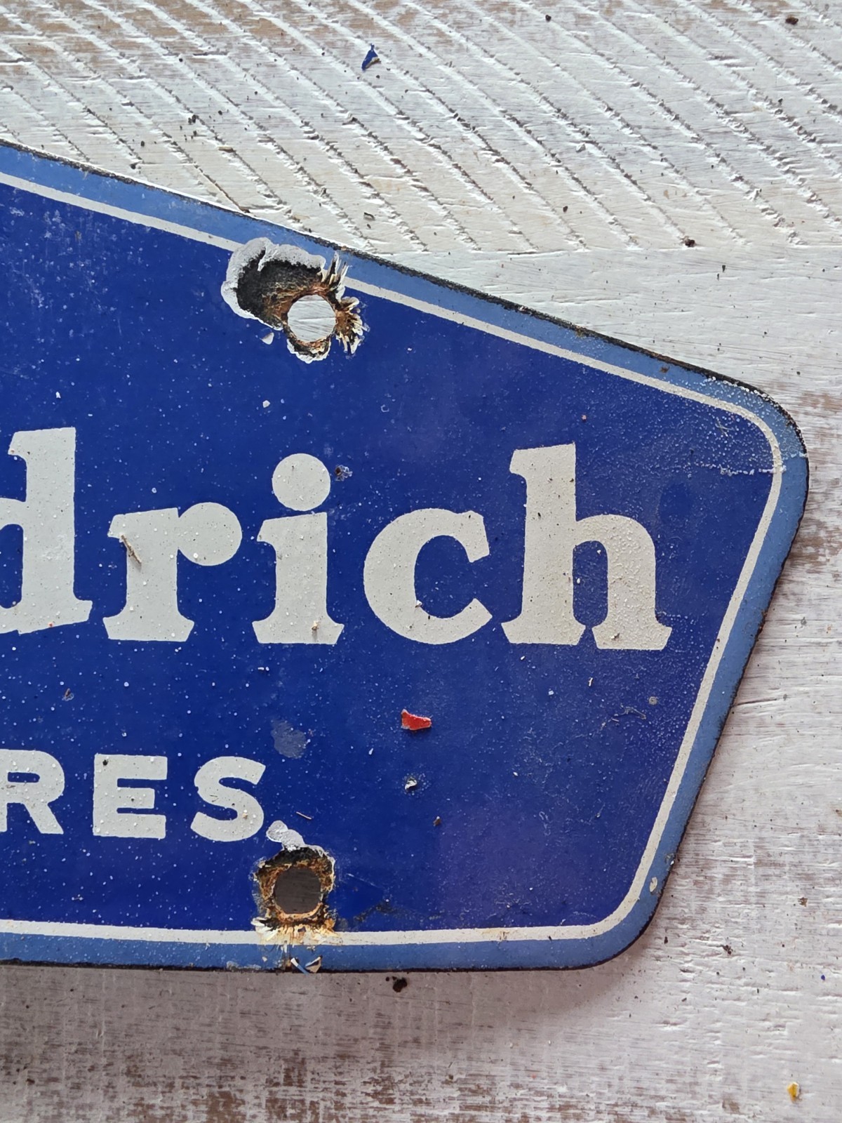 VINTAGE FARM TIRES PORCELAIN SIGN CAR GAS TRUCK 10×4″