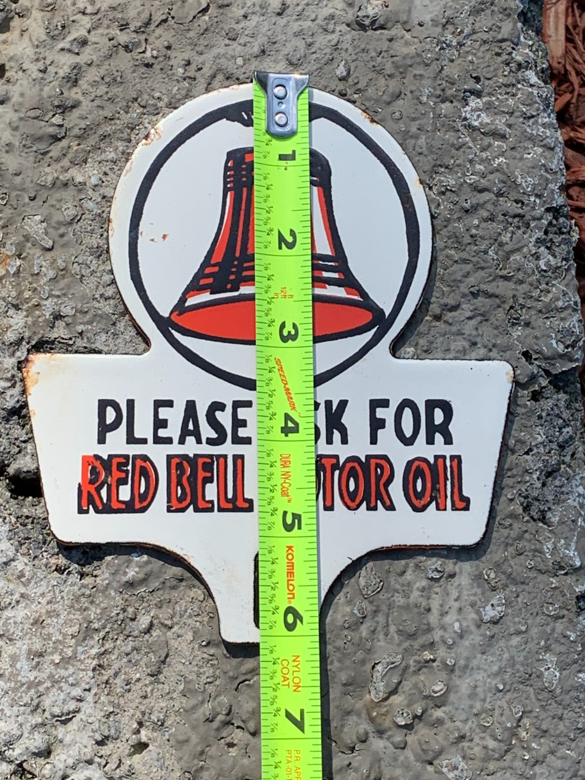 “RED BELL MOTOR OIL” PORCELAIN LICENSE PLATE TAG TOPPER, (6″x 5″) HARD TO FIND