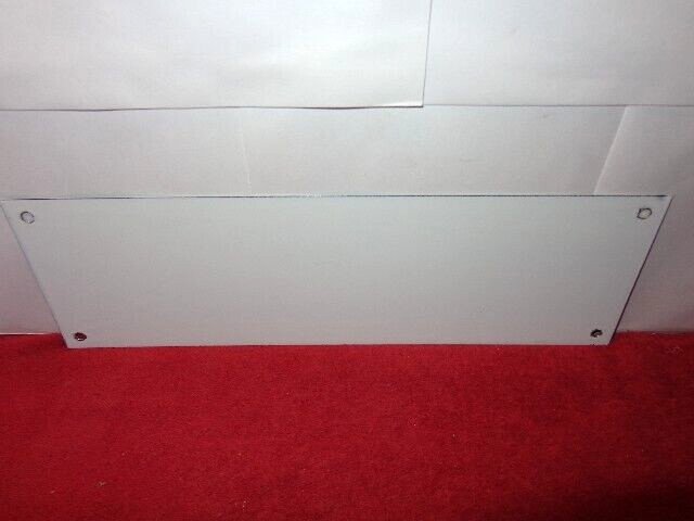 18 x 4 in SINCLAIR GAS NO SMOKING AT PUMPS ADV. SIGN HEAVY DIE CUT METAL # Z 302