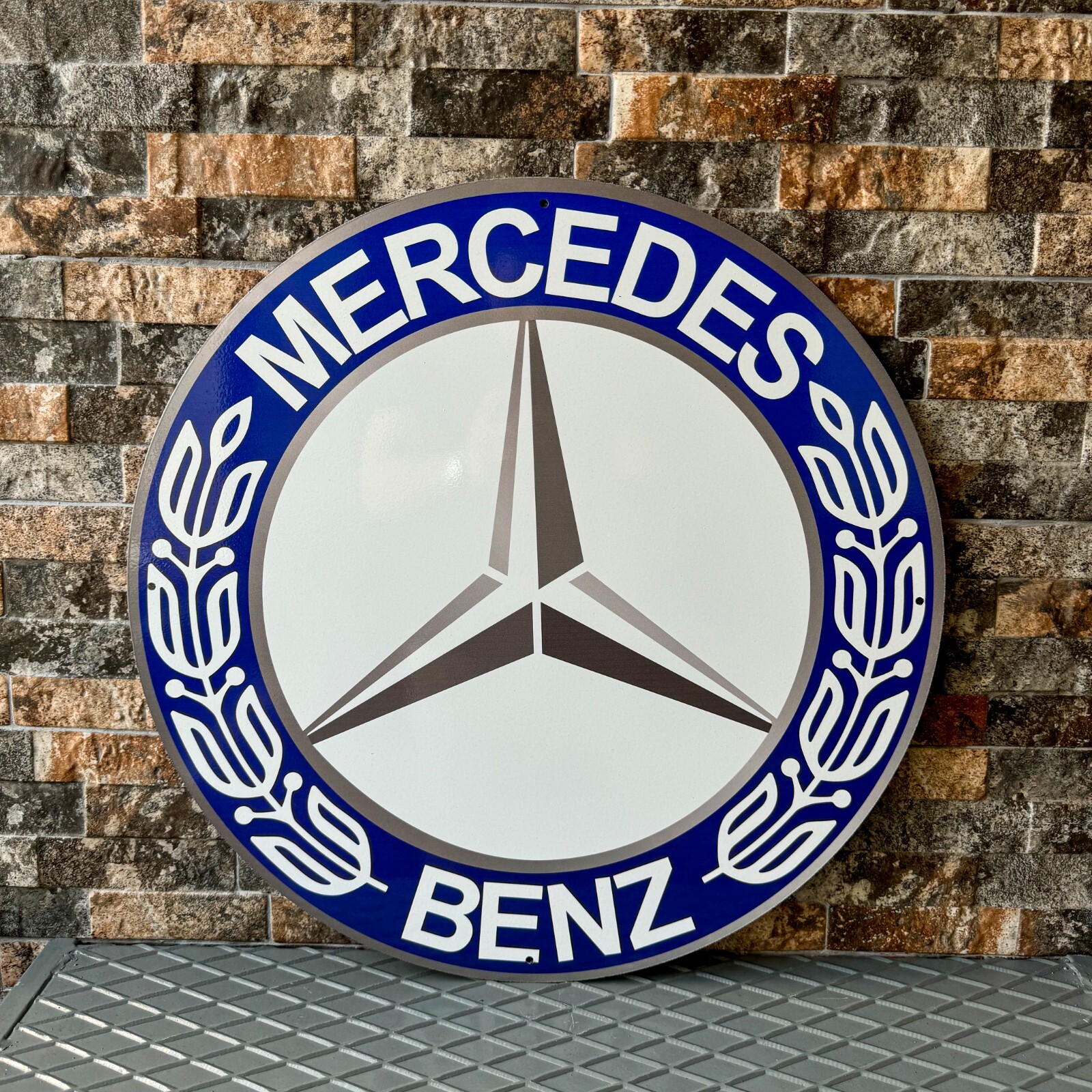 MERCEDES BENZ SIGN- High Quality – RARE – Service Dealer – 19.7″ (50cm)