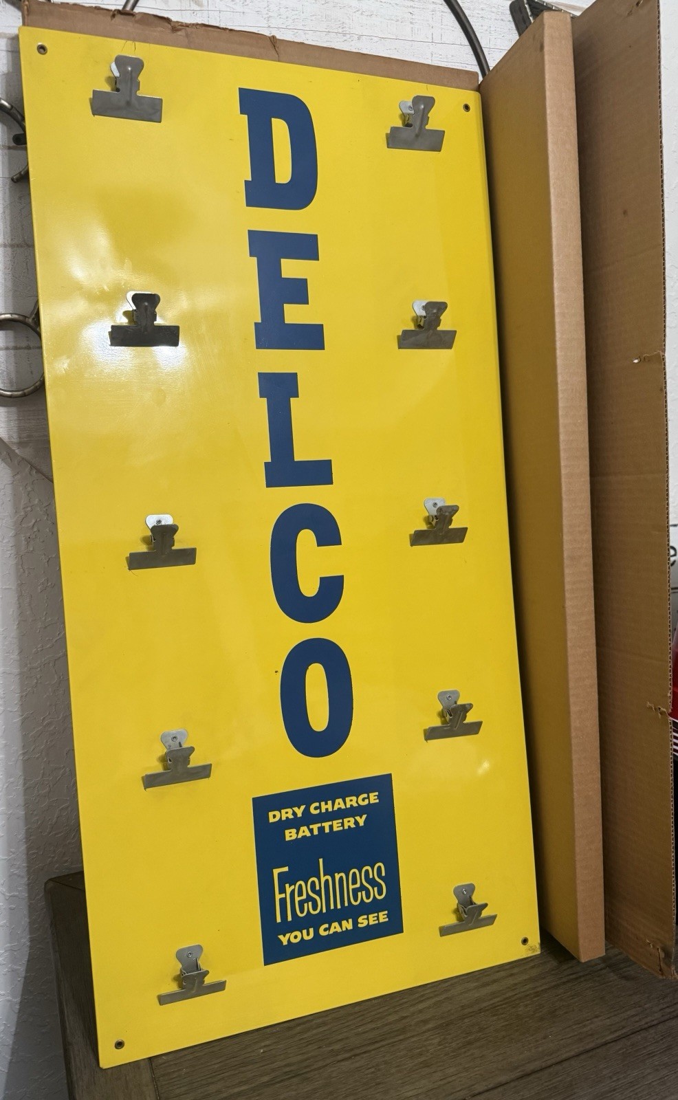 NOS 1950s Delco Dry Charge Battery Clipboard Sign Metal Advertising W/ Orig Box