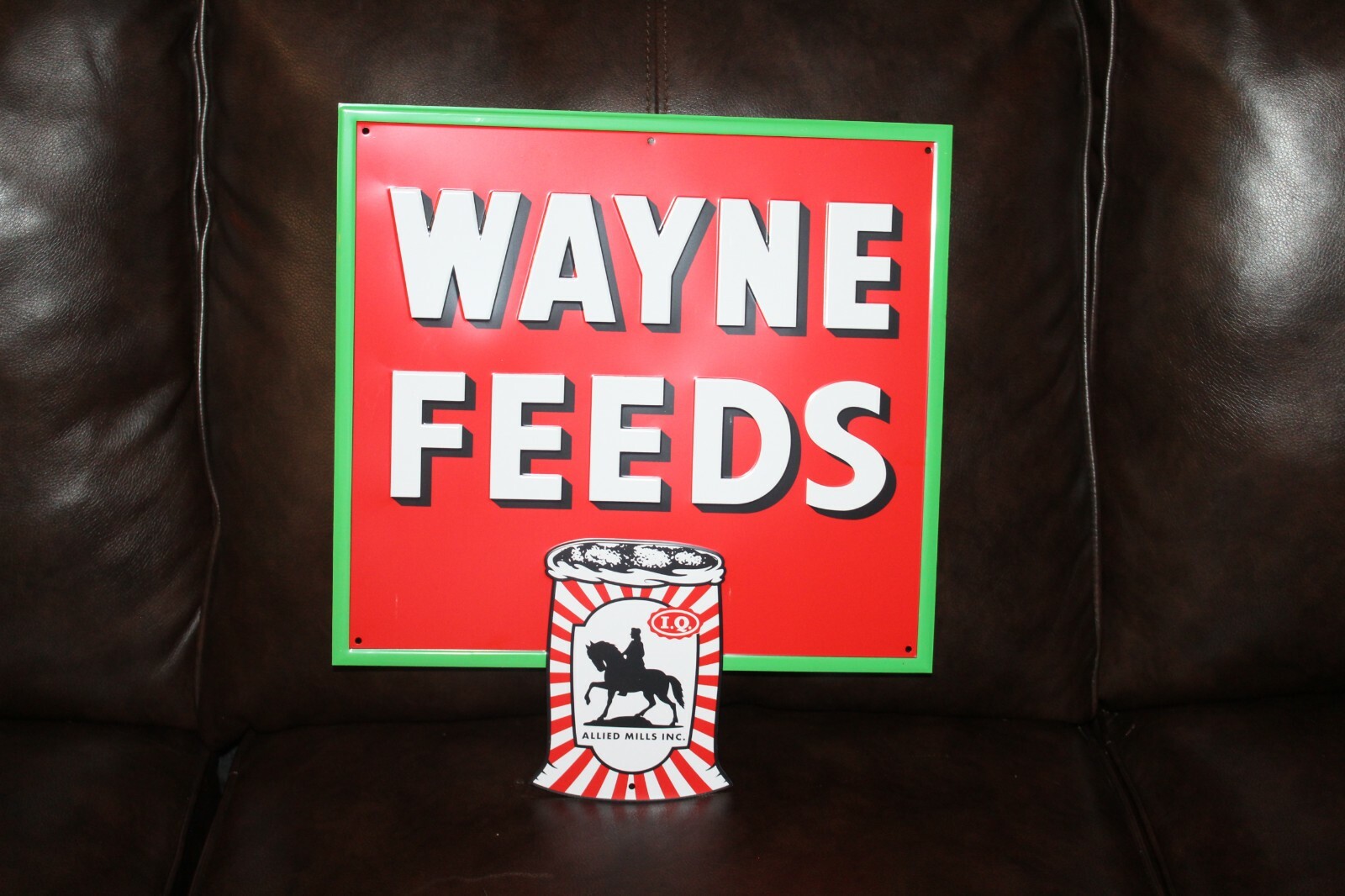 WAYNE FEEDS DAIRY HORSE POULTRY HOGS FARM EMBOSSED METAL SIGN SALES GAS OIL IH