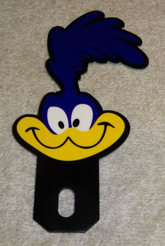 VINTAGE ROADRUNNER LOONEY TUNES 5″ METAL GASOLINE OIL LICENSE PLATE TOPPER SIGN!