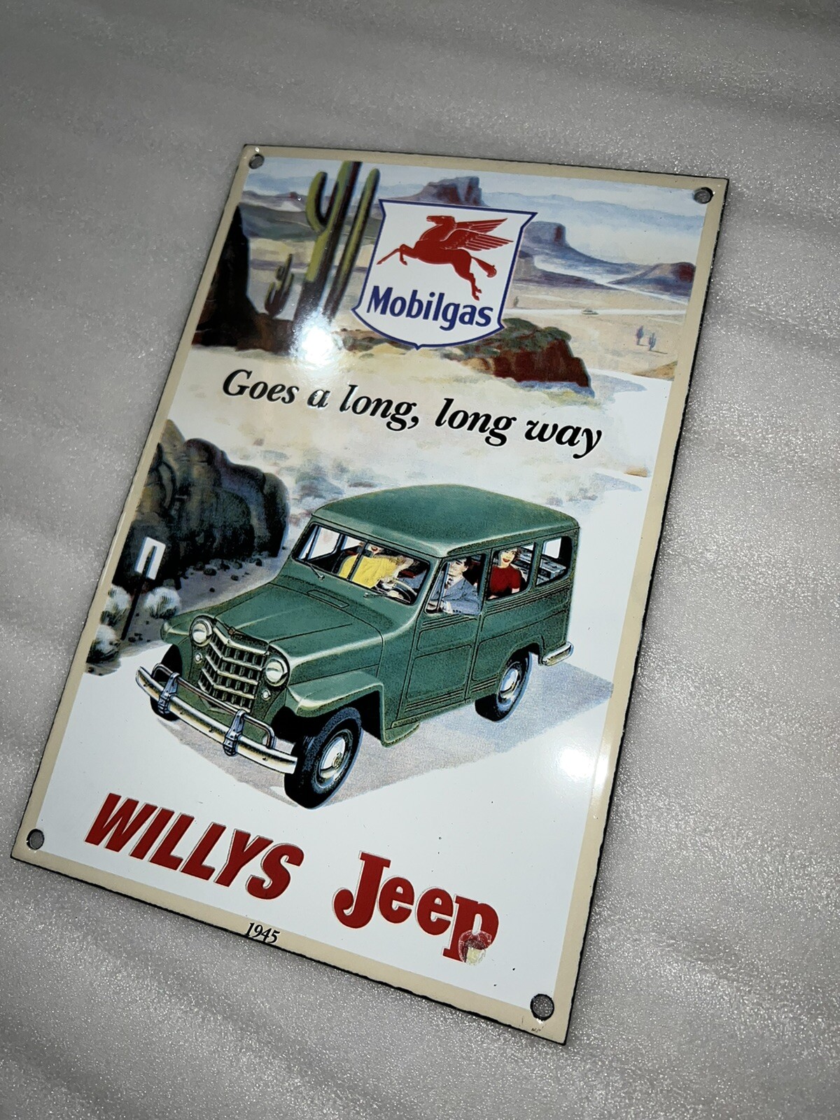 12in Mobilgas Willys MOTOR OIL PORCELAIN ENAMEL SIGN OIL Gas Pump Plate