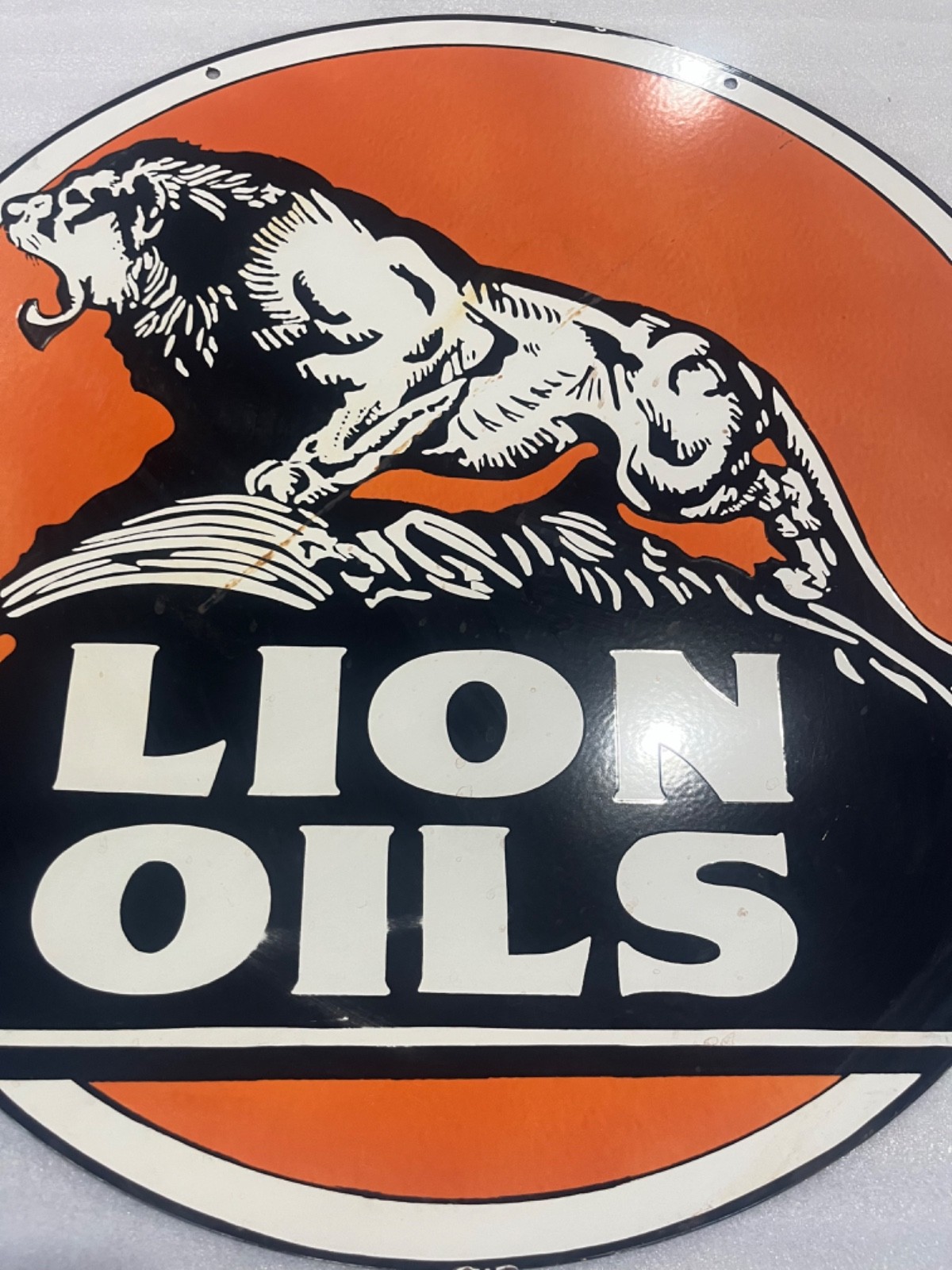 LION OILS & GAS PORCELAIN ENAMEL SIGN 30″ DSP.