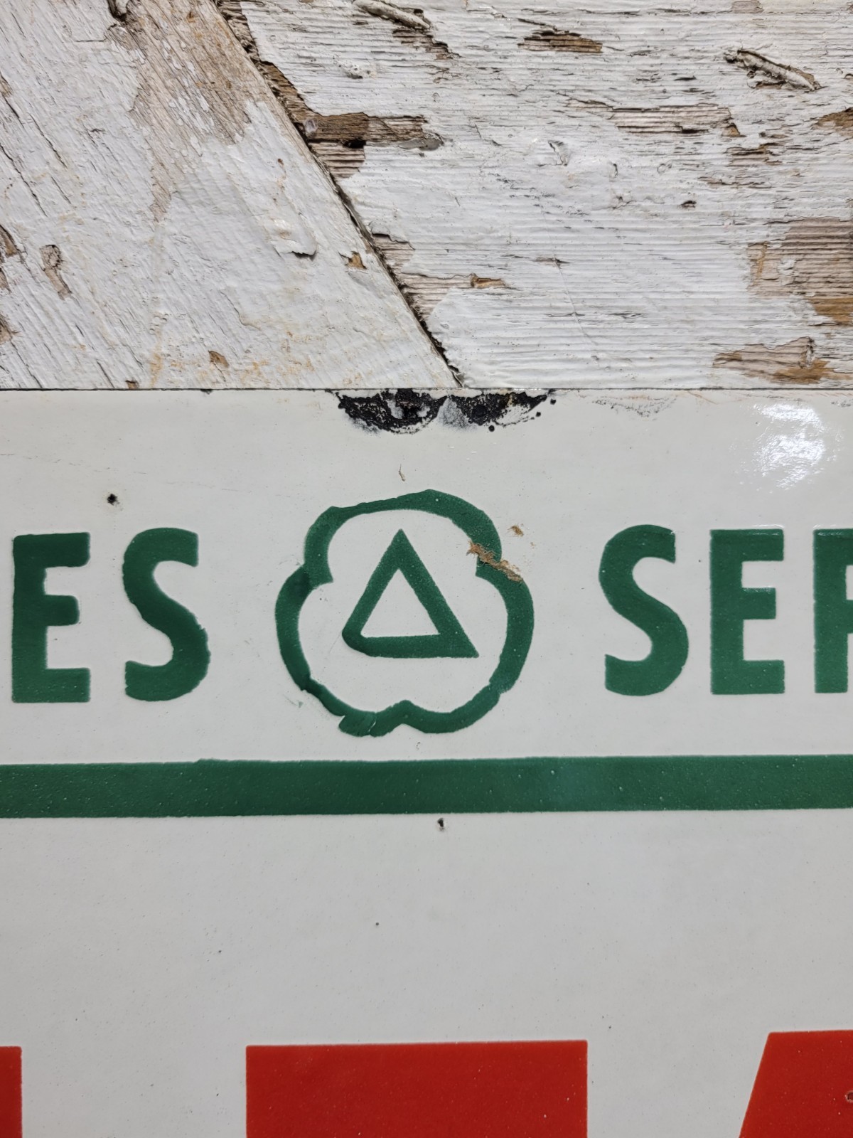 VINTAGE CITIES SERVICES PORCELAIN SIGN OLD GAS STATION RESTROOM BATHROOM TOILET