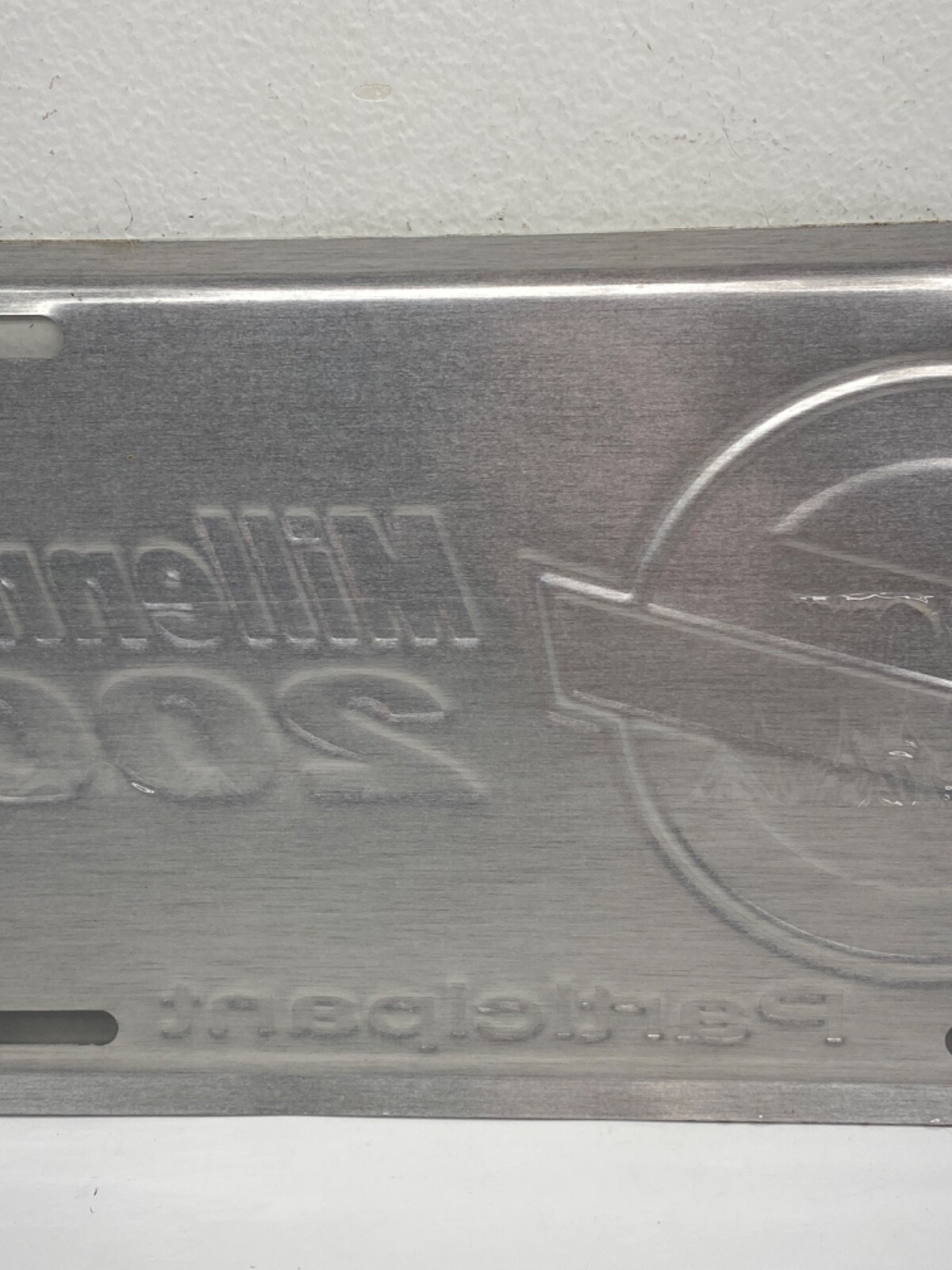 Detroit Autorama Participant Novelty License Plate Millennium 2000 Participant